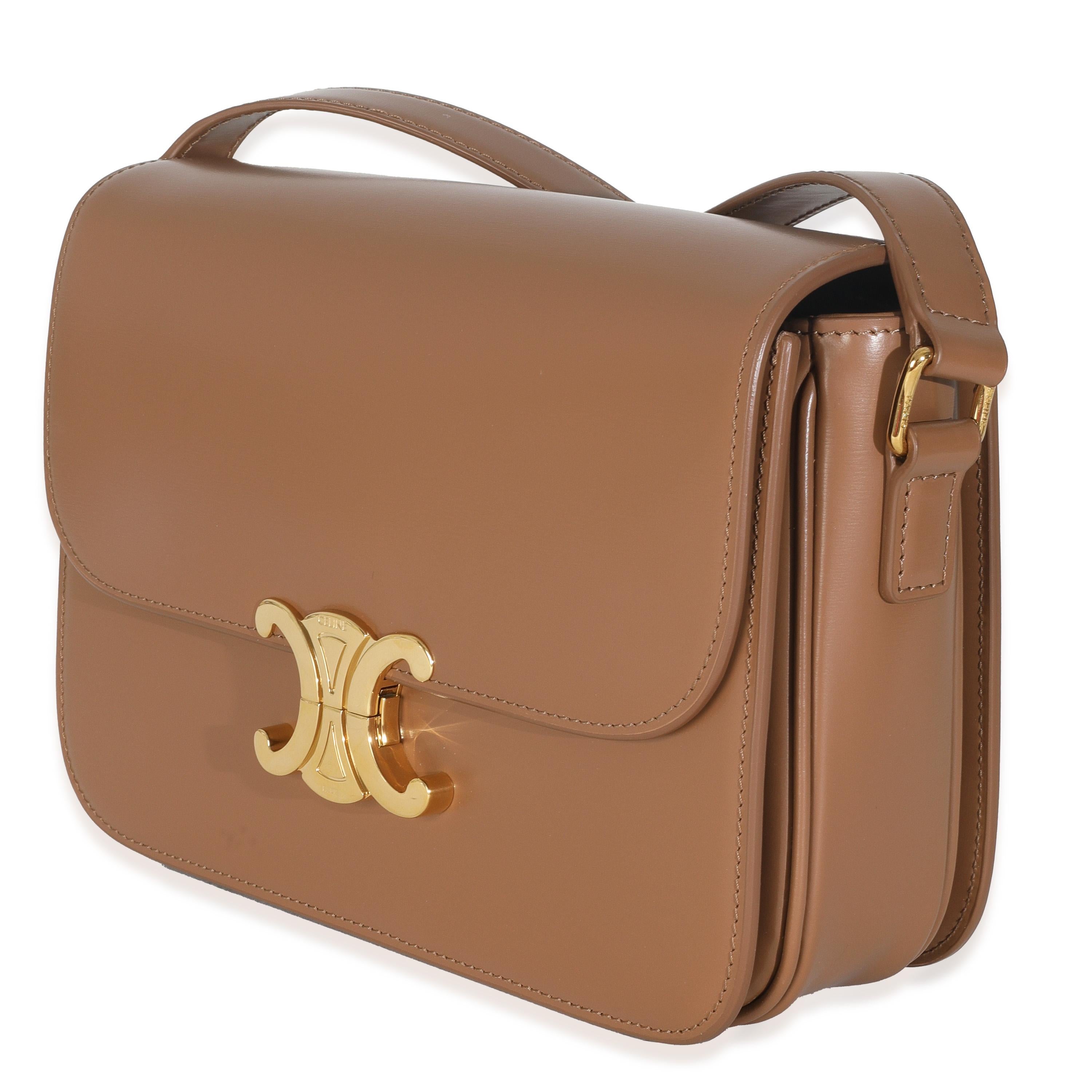 Marron Celine - Sac Classique Triomphe en cuir de veau naturel - Tan en vente