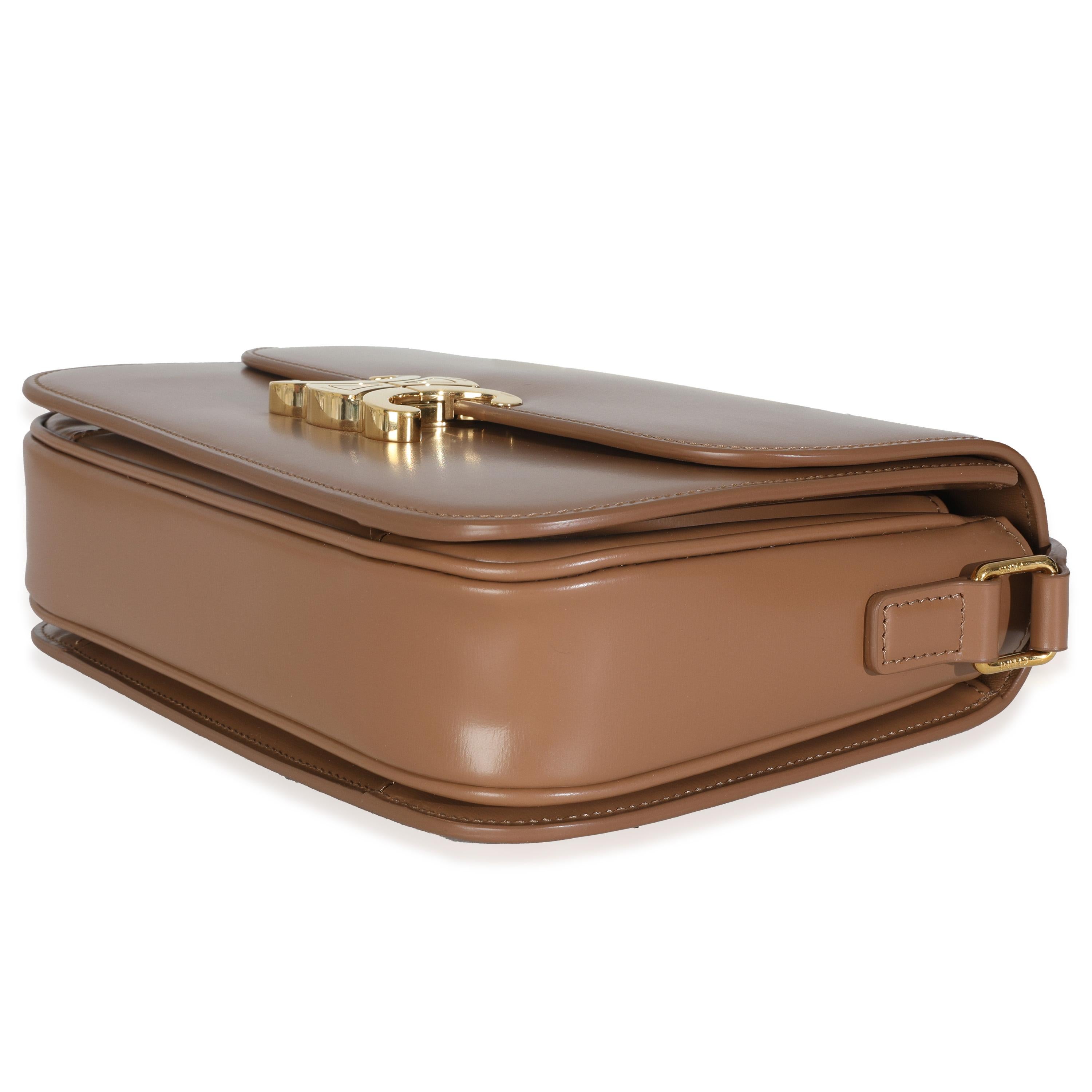Celine - Sac Classique Triomphe en cuir de veau naturel - Tan Excellent état - En vente à New York, NY