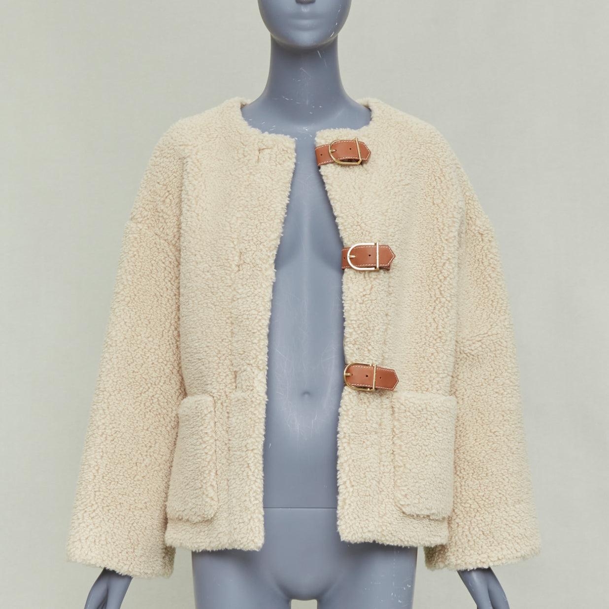 CELINE Teddy abrigo con hebilla de piel de becerro marrón de seda de cachemira crudo FR34 XS Beige en venta