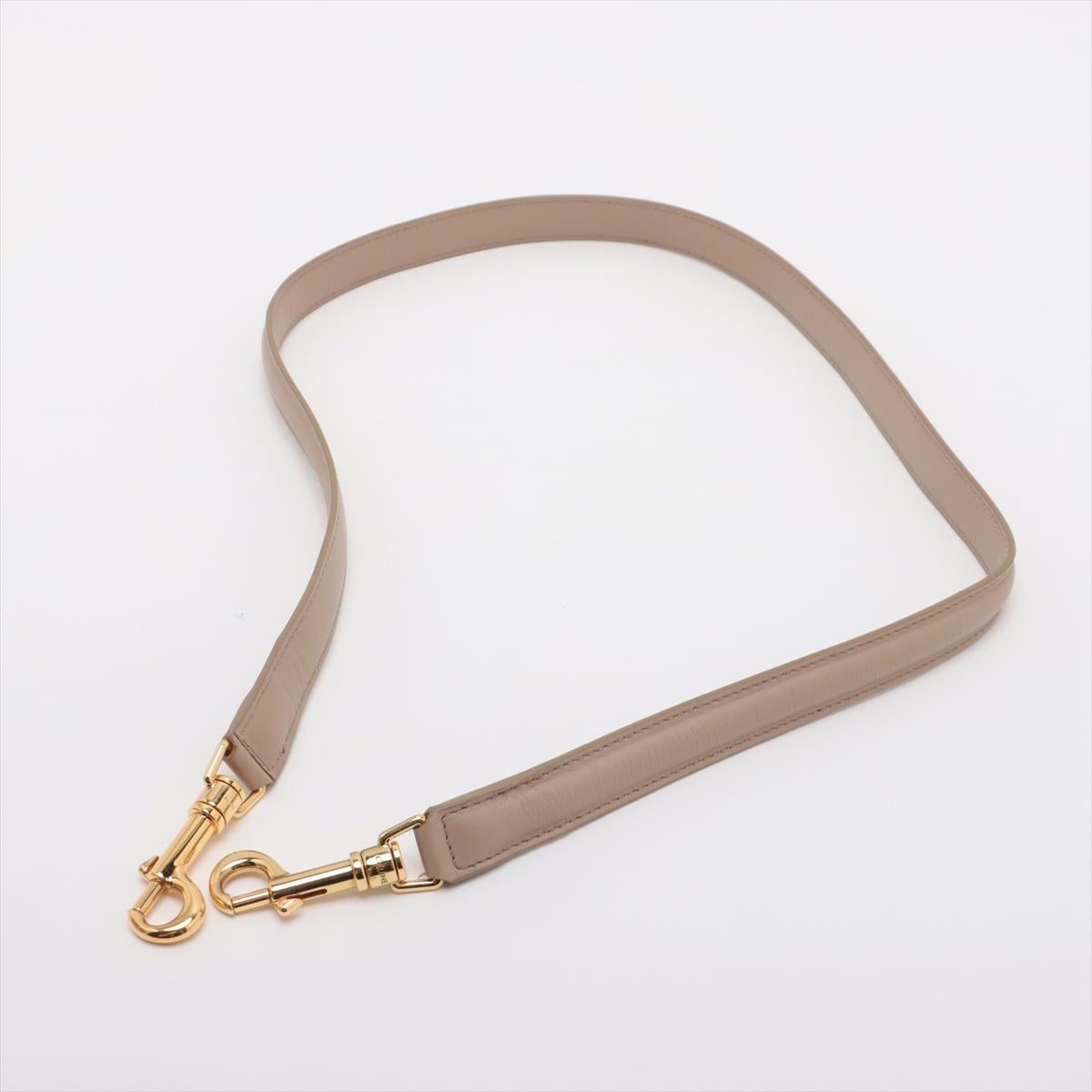 Celine Teen Bucket 16 Bucket Shoulder Bag Beige * PREORDER * en vente 5