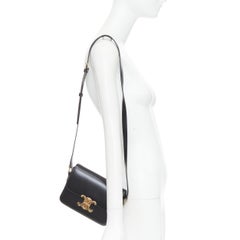 CELINE Teen Triomphe schwarzes glänzendes Kalbsleder goldenes Anagramm Logo Crossbody Tasche
