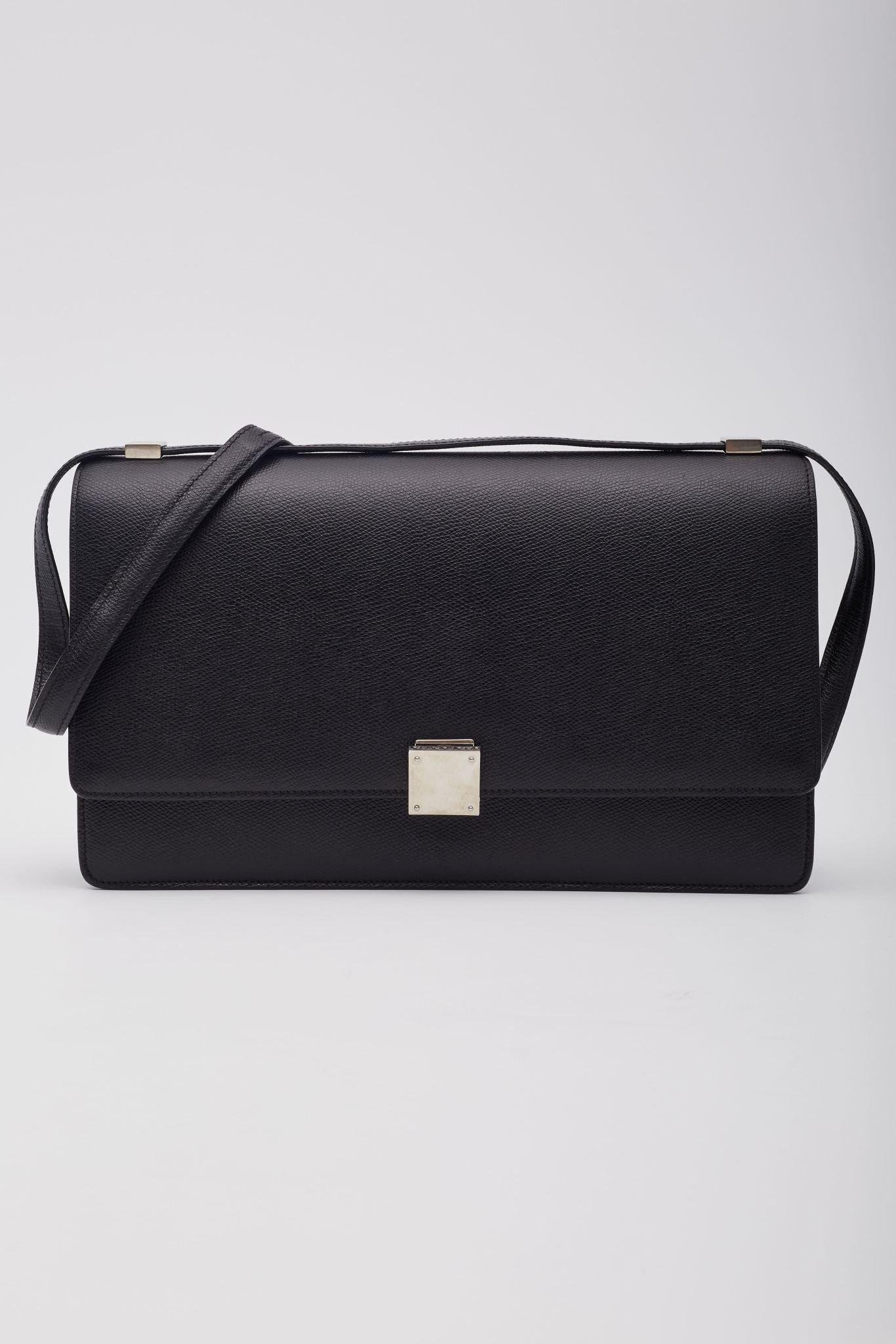 Celine Textured Leather Black Case Flap Bag Medium In Good Condition For Sale In Montreal, Quebec
