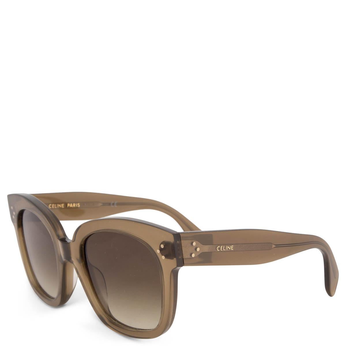 100% authentic Celine CL4002UN square shaped sunglasses in olive green acetate with soft gradient green lenses. Have been worn and are in excellent condition. Come without case.  

Measurements
Model	Celine CL4002UN Olive Green Acetate 
Width	15cm