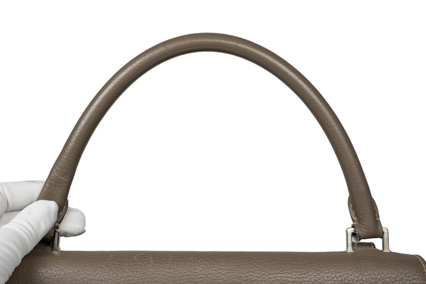 Celine Trapez im Angebot 8