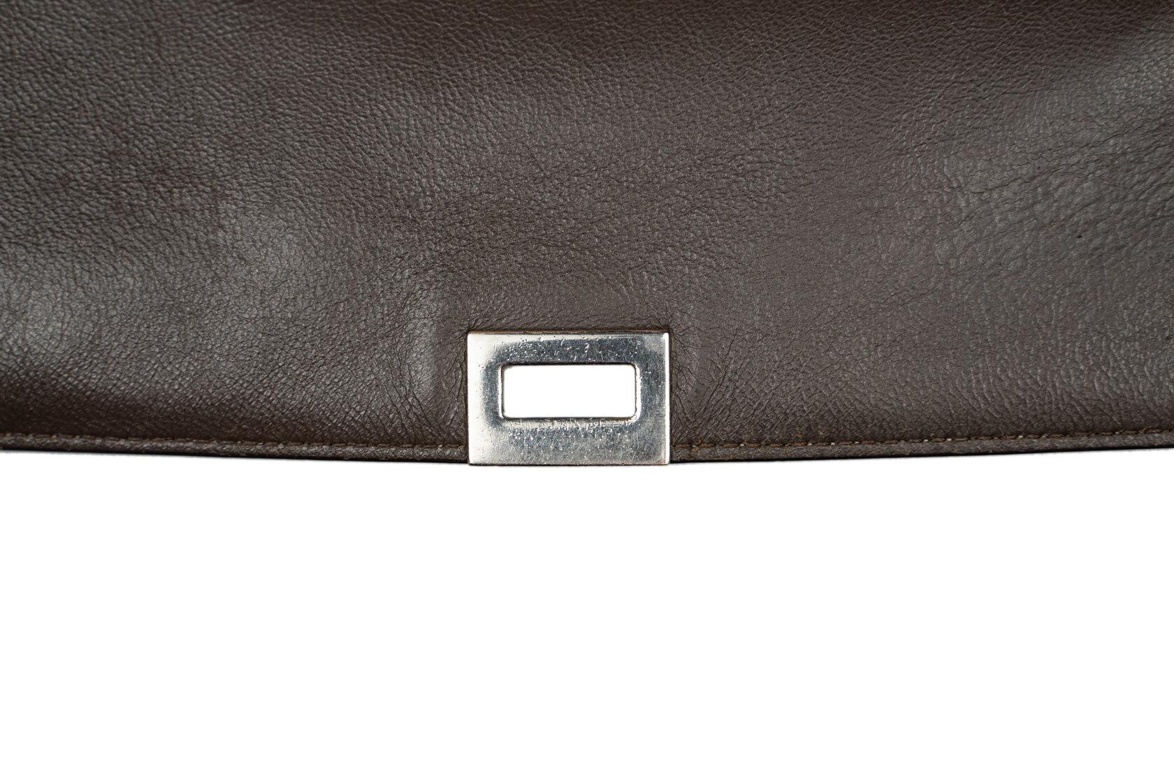 Celine Trapez im Angebot 14