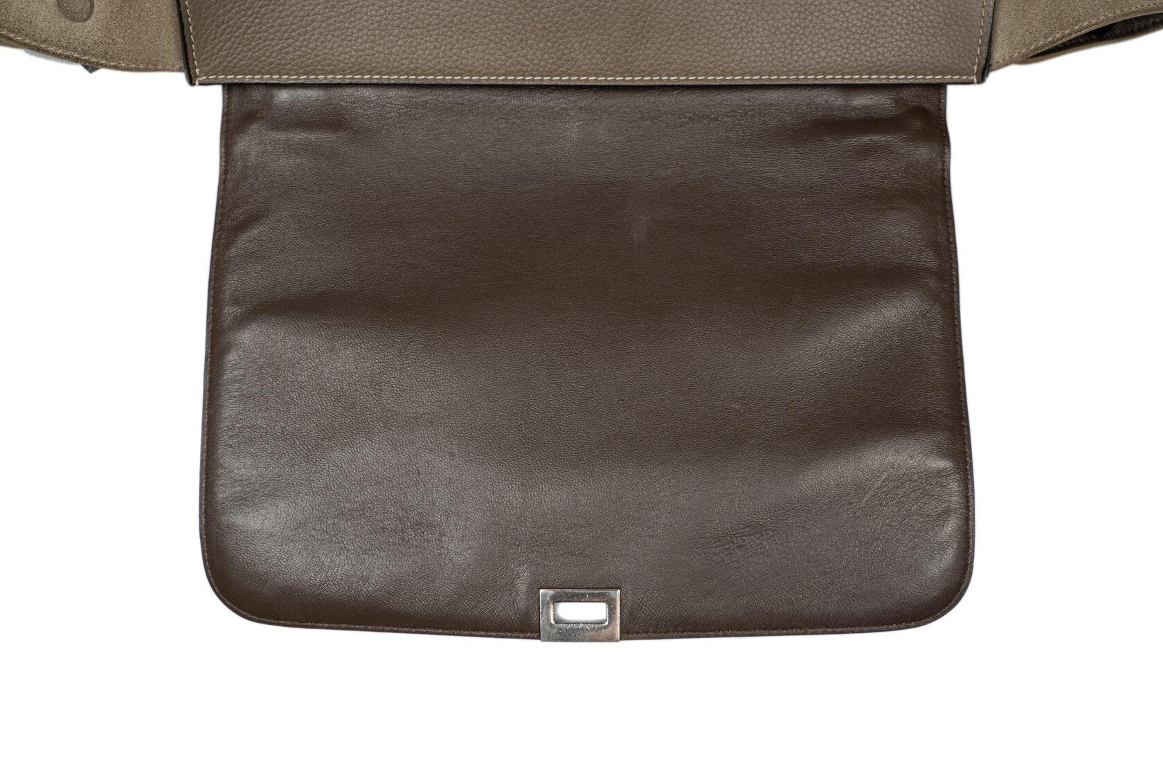 Celine Trapez Damen im Angebot