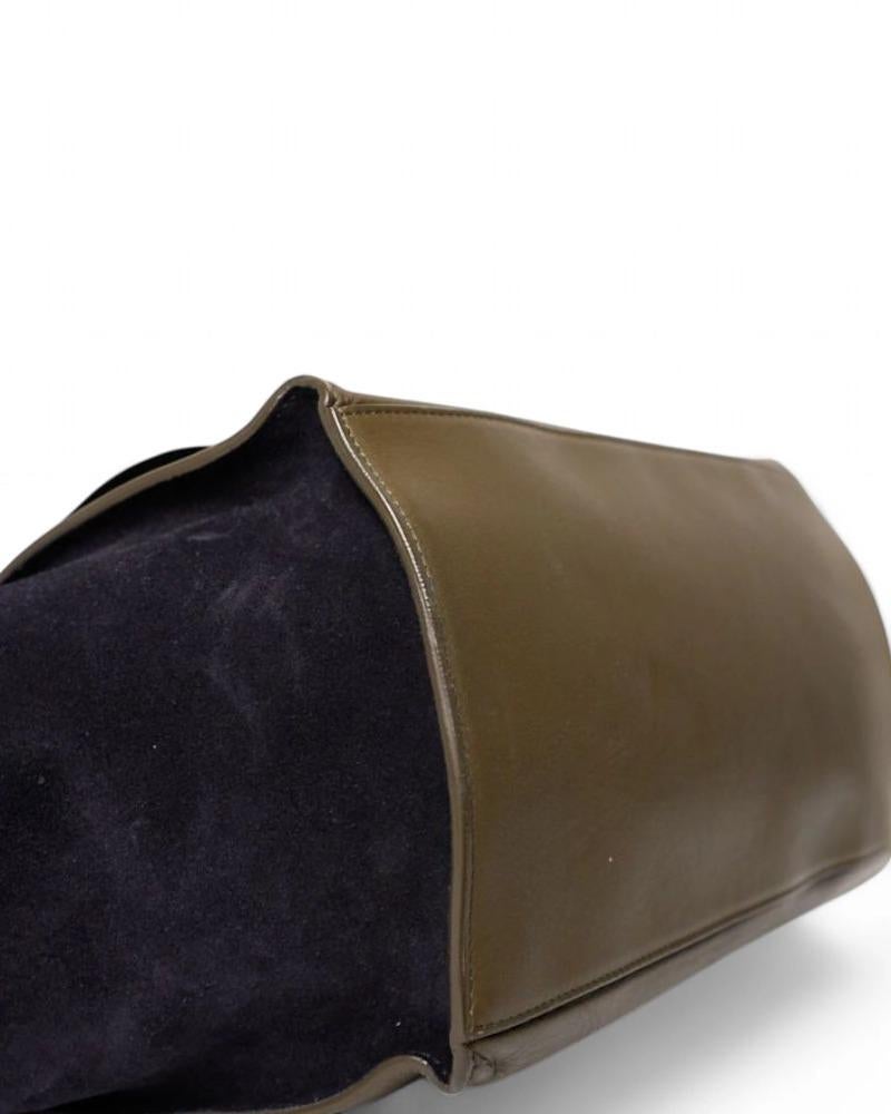 Celine Trapeze Medium Tricolor For Sale 3