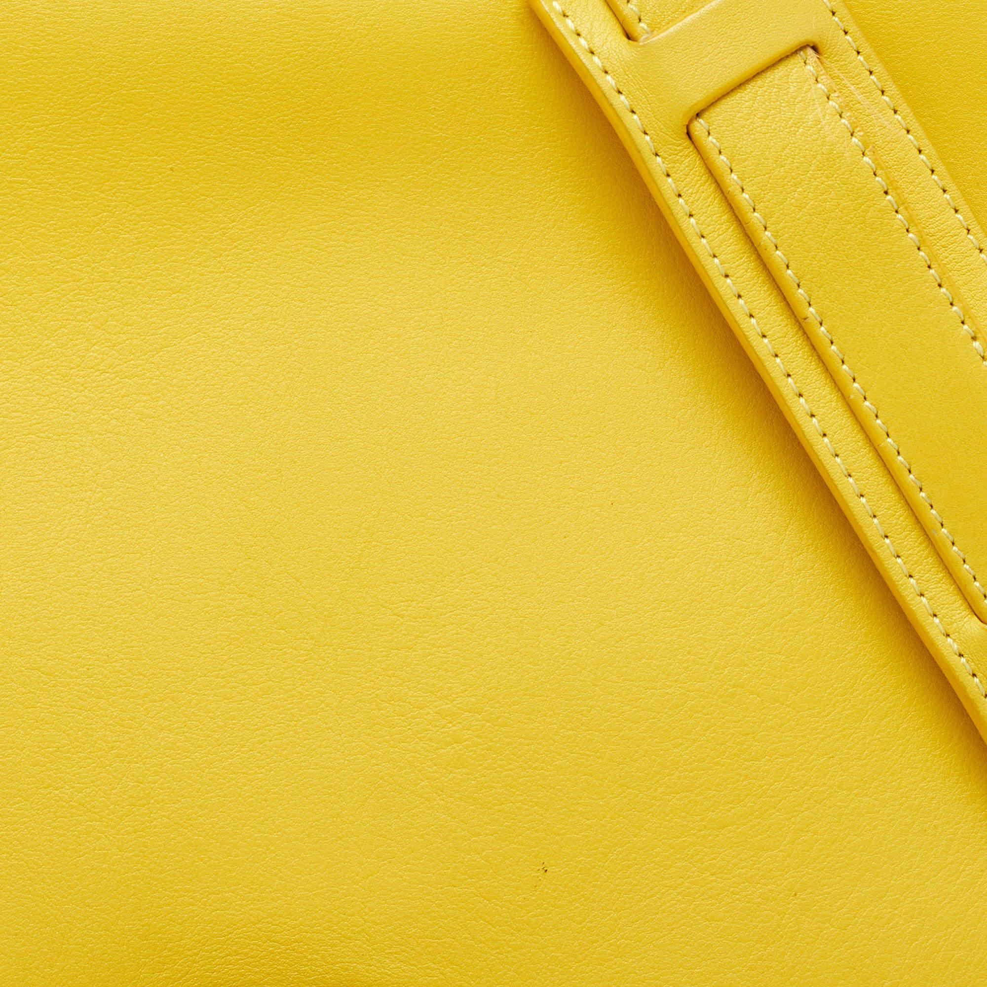 Celine Tri Color Leather Medium Trapeze Bag For Sale 10