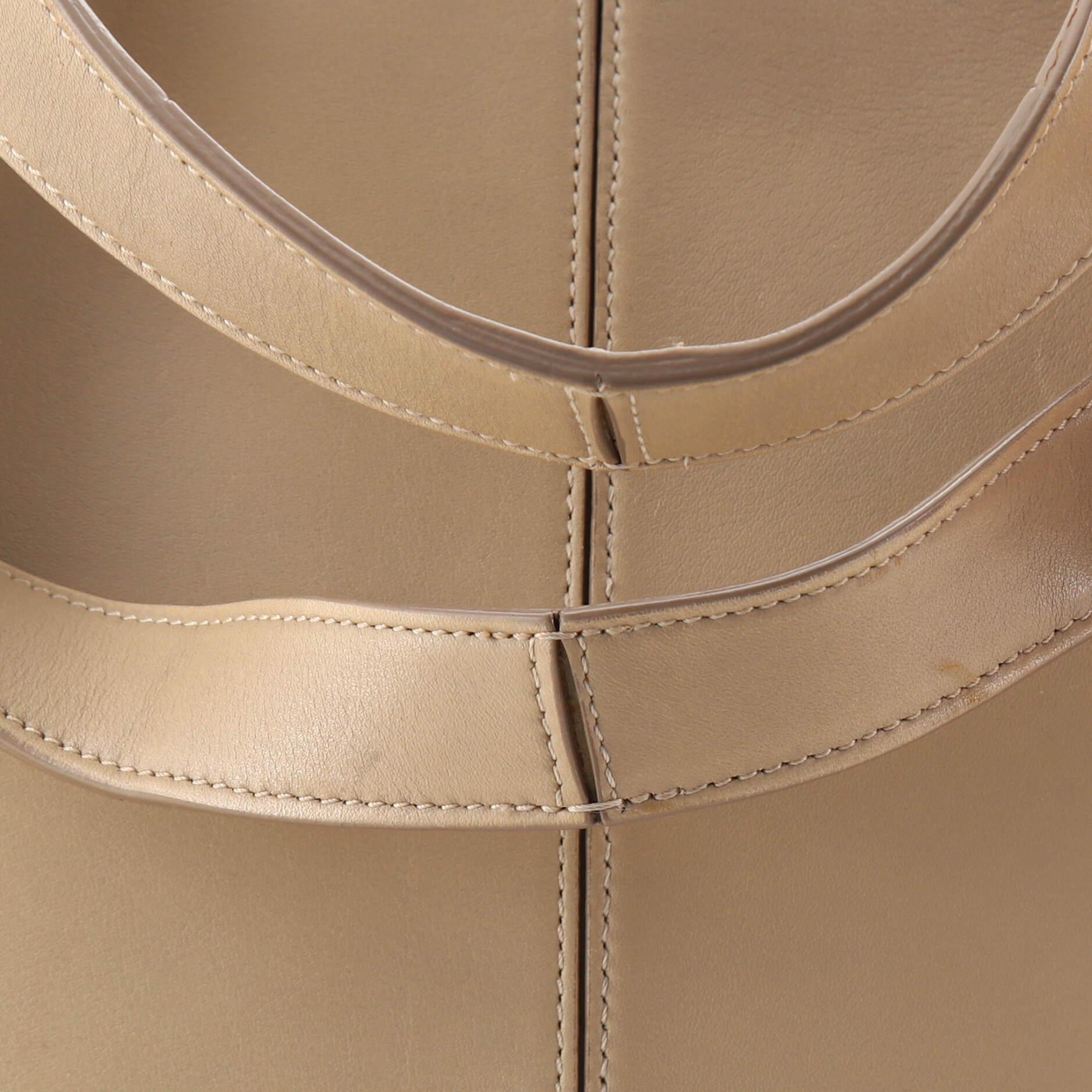 Women's or Men's Celine Tri-Fold Shoulder Bag Smooth Calfskin Medium