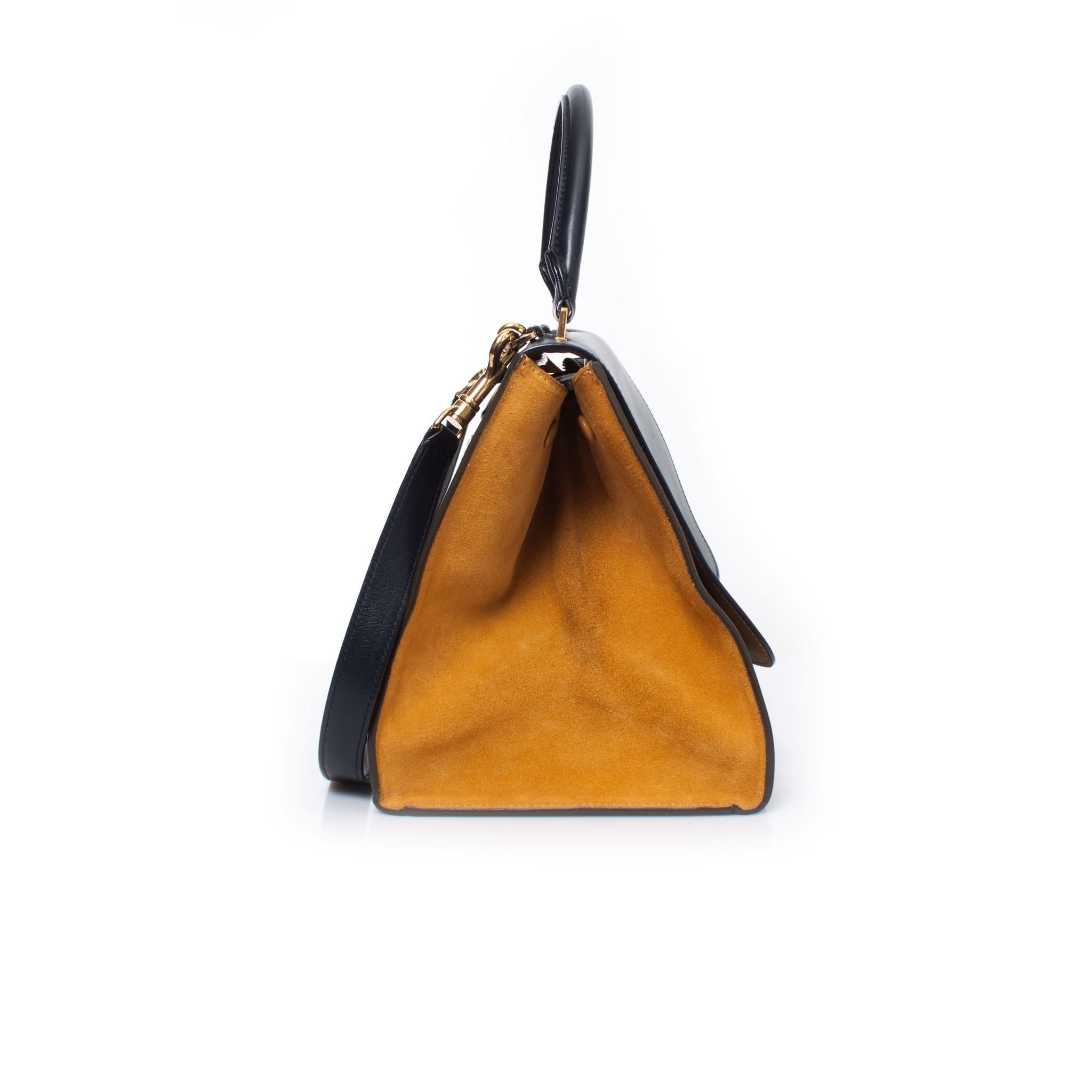 Celine, Tricolor Trapeze bag In Good Condition For Sale In AMSTERDAM, NL