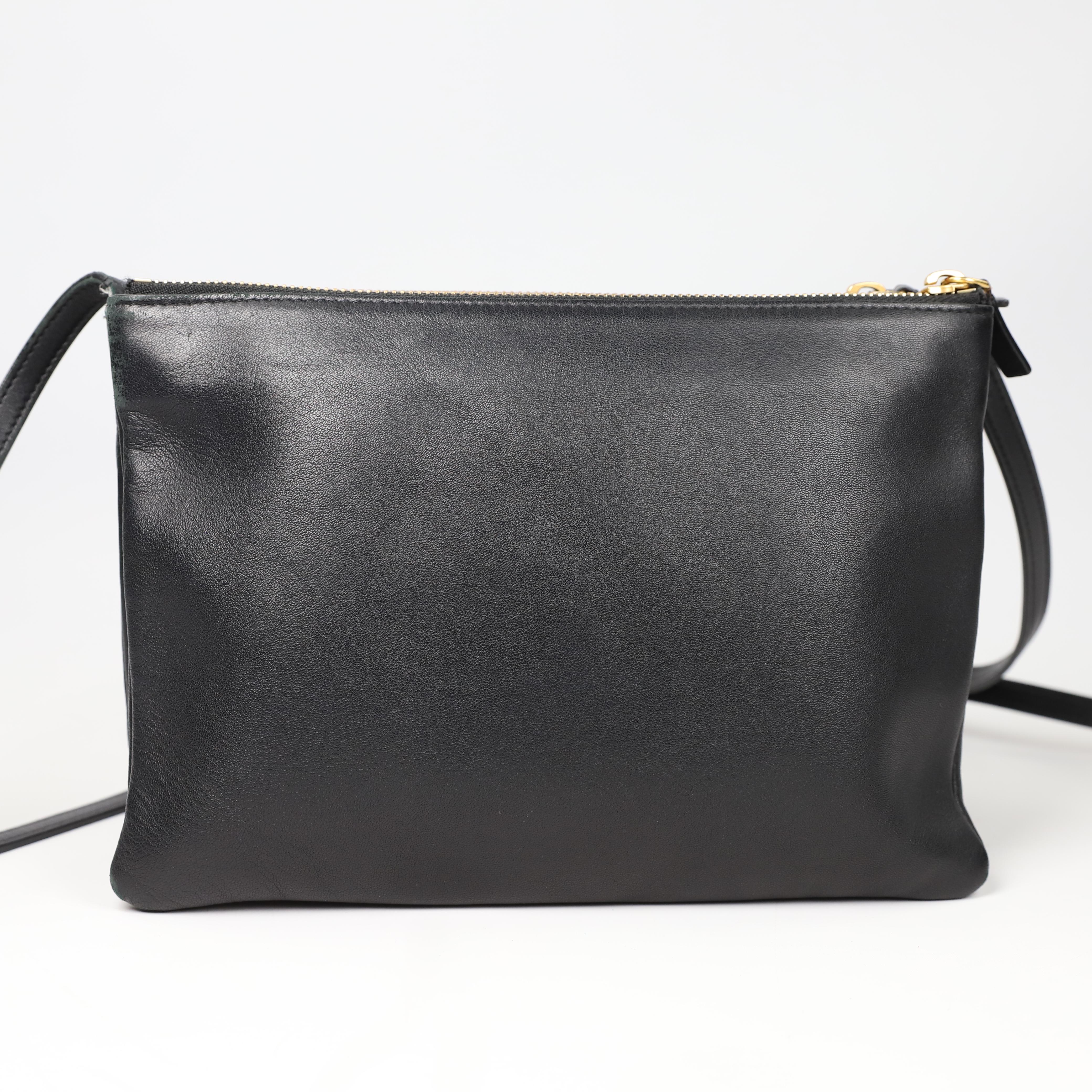 Celine Trio leather crossbody bag For Sale 10