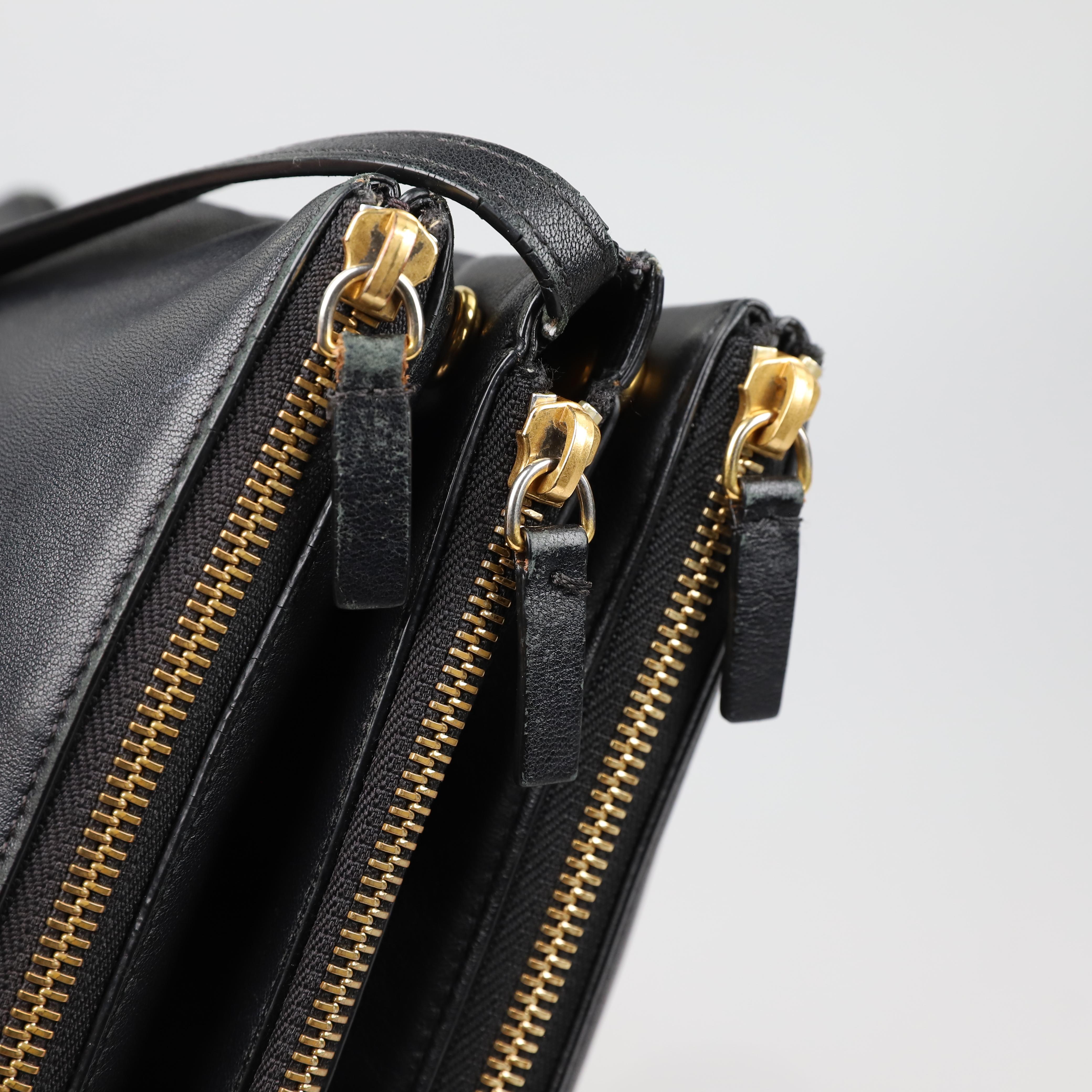 Celine Trio leather crossbody bag For Sale 2