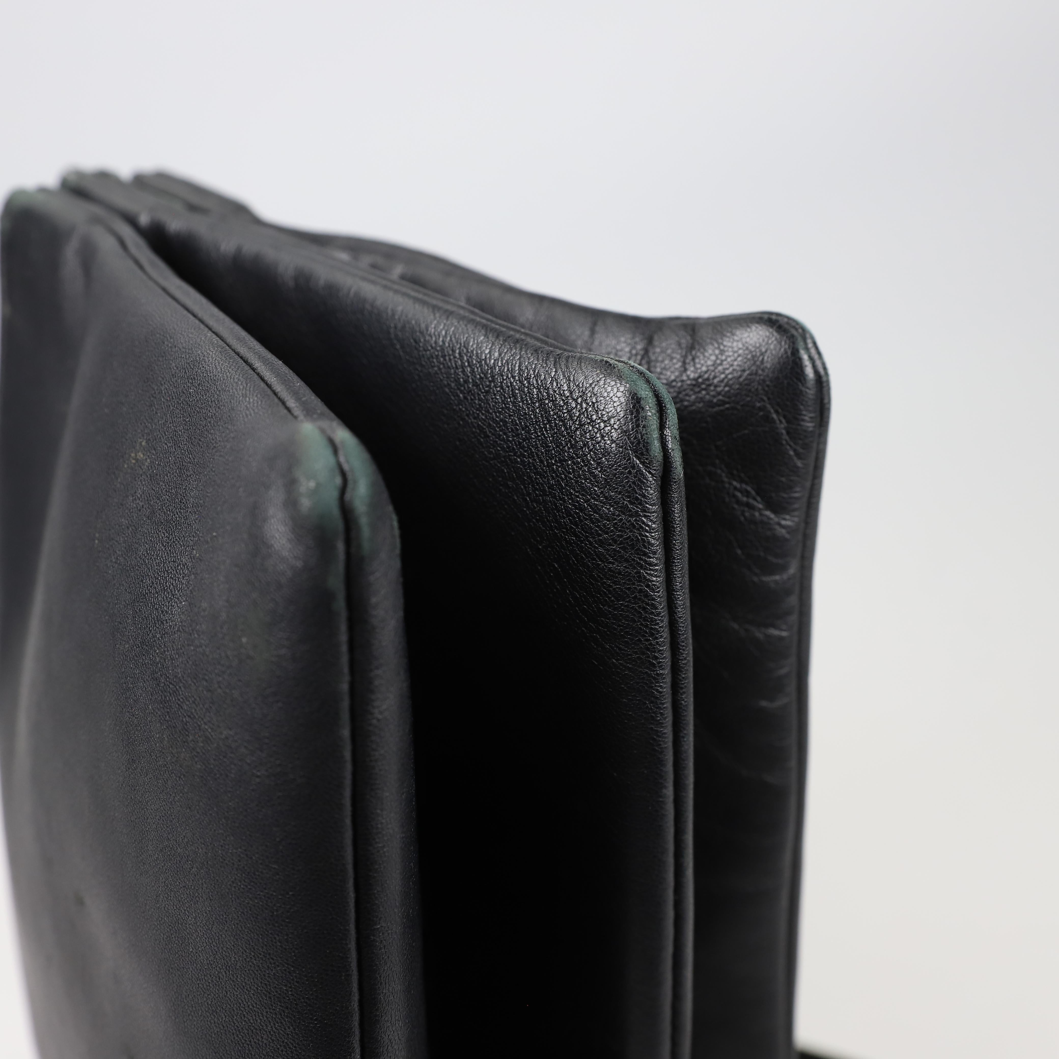 Celine Trio leather crossbody bag For Sale 3