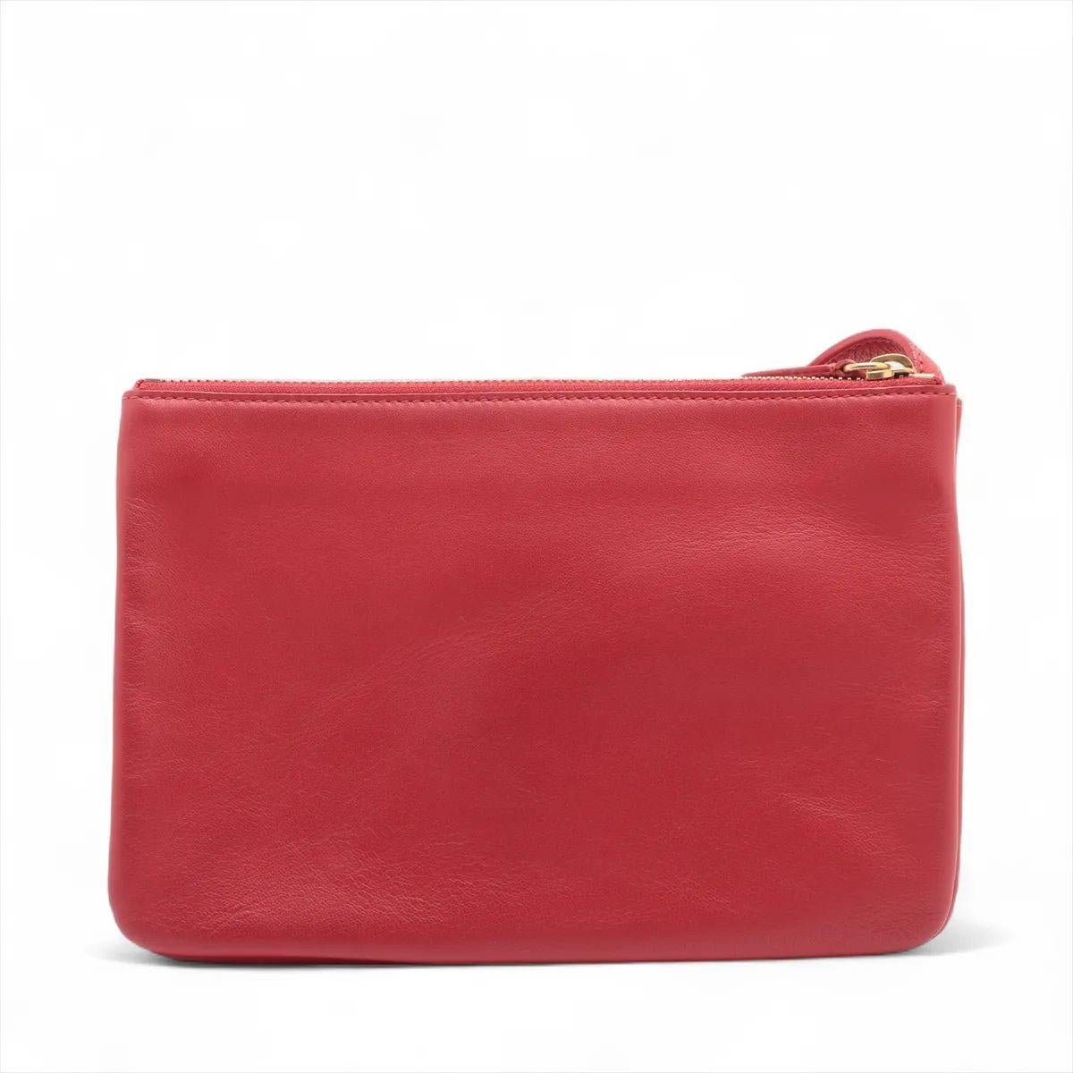 Rouge Sac à bandoulière en cuir Trio de Celine, rouge en vente
