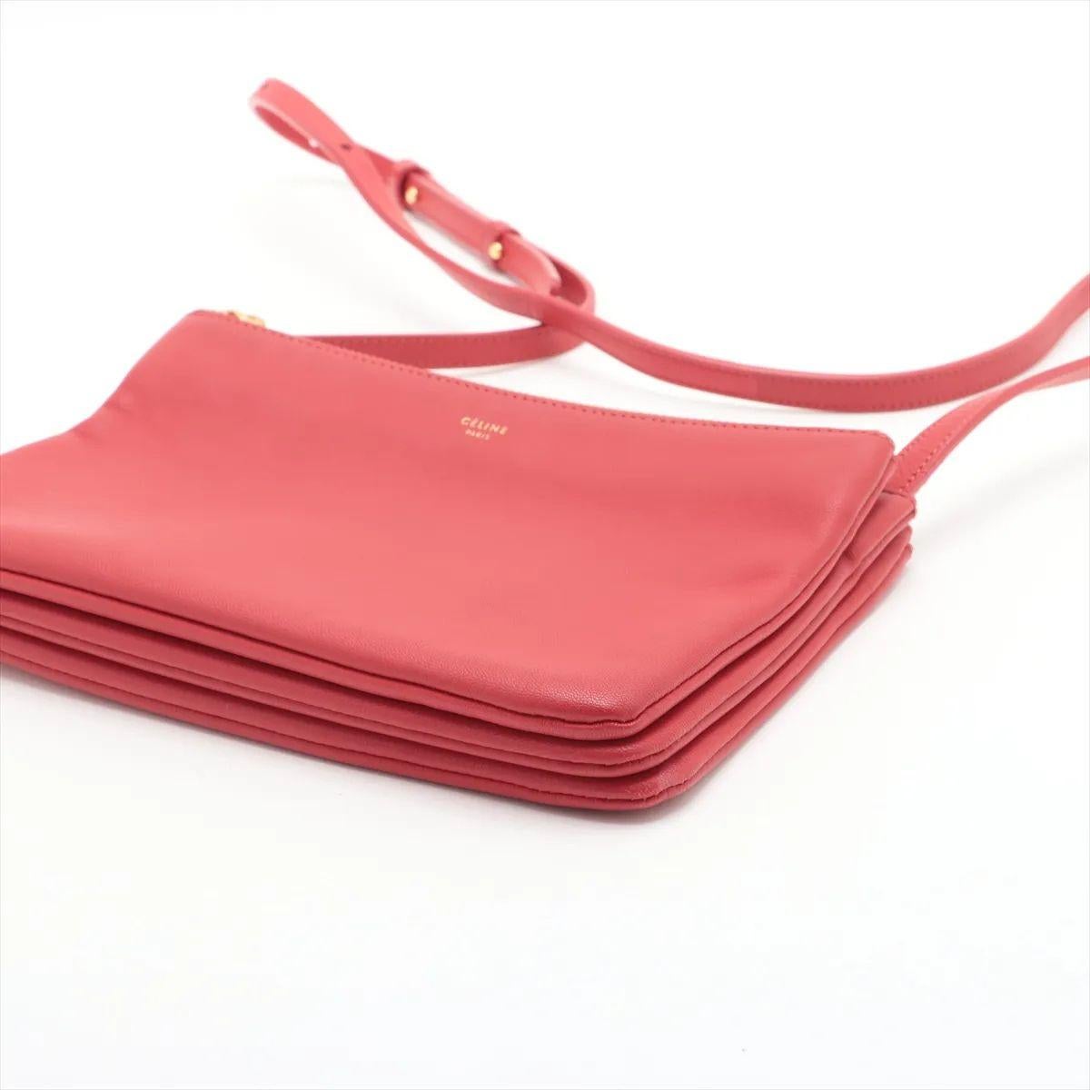 Sac à bandoulière en cuir Trio de Celine, rouge Bon état - En vente à Humacao, PR