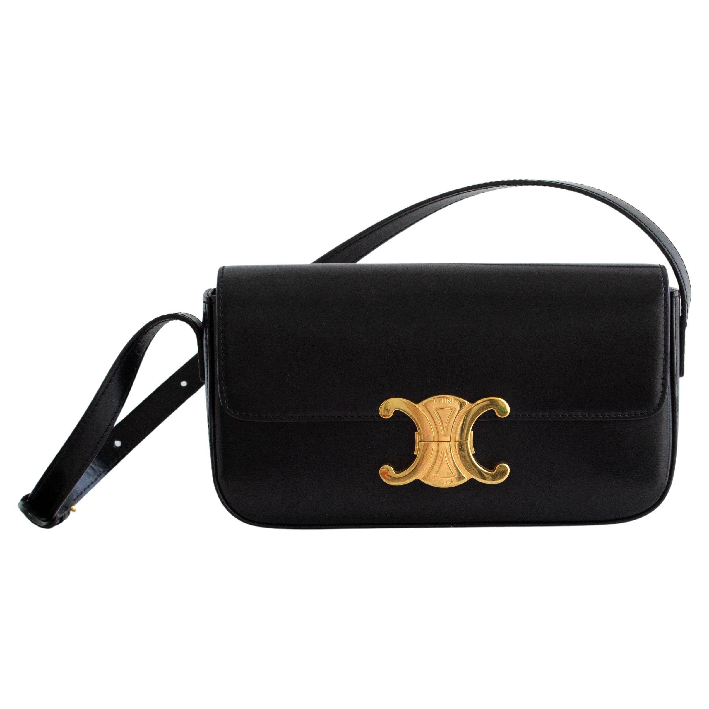 Sac à bandoulière en cuir de veau brillant Celine Triomphe Claude Noir Or en vente