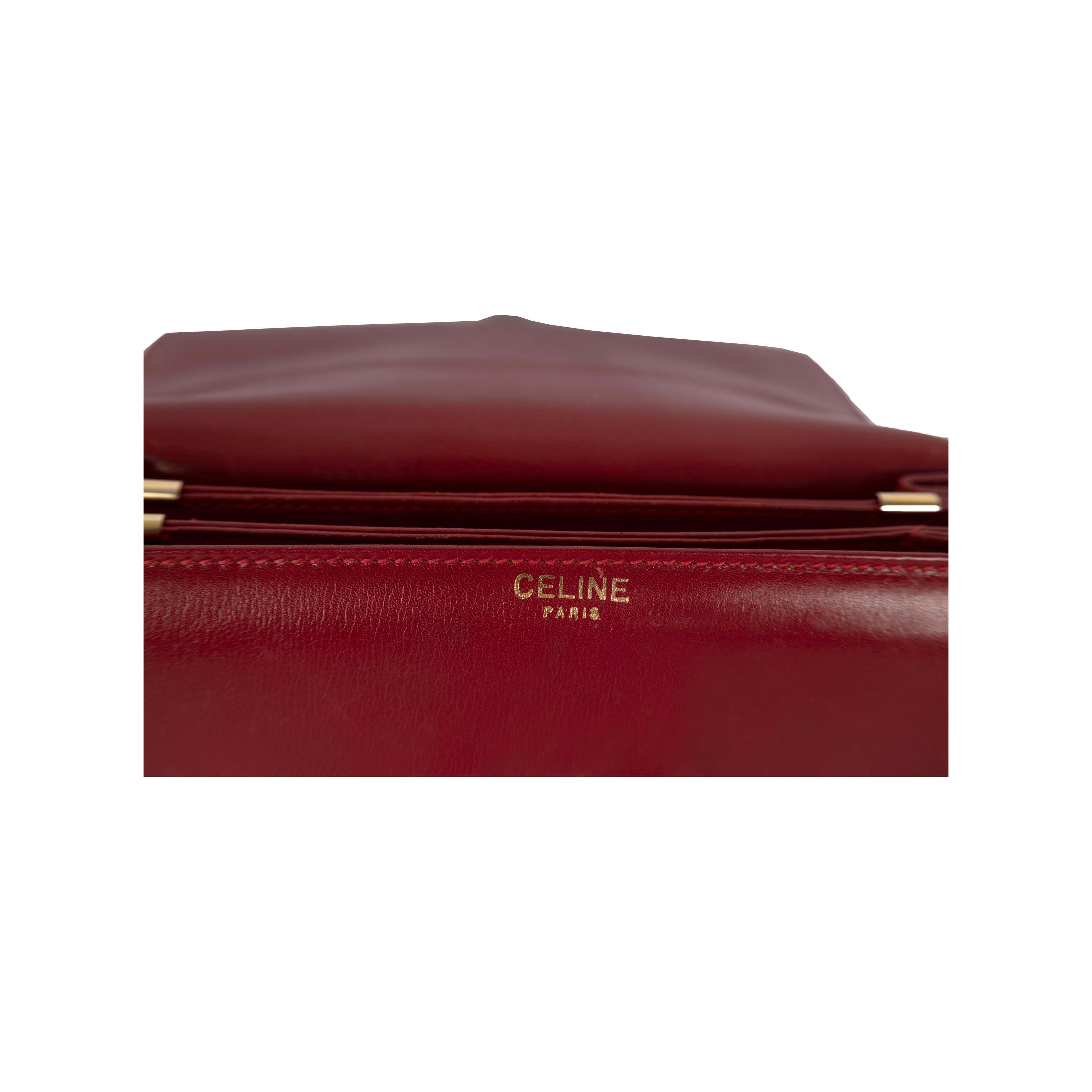 Women's Celine Triomphe Shoulder Bag - '10s For Sale