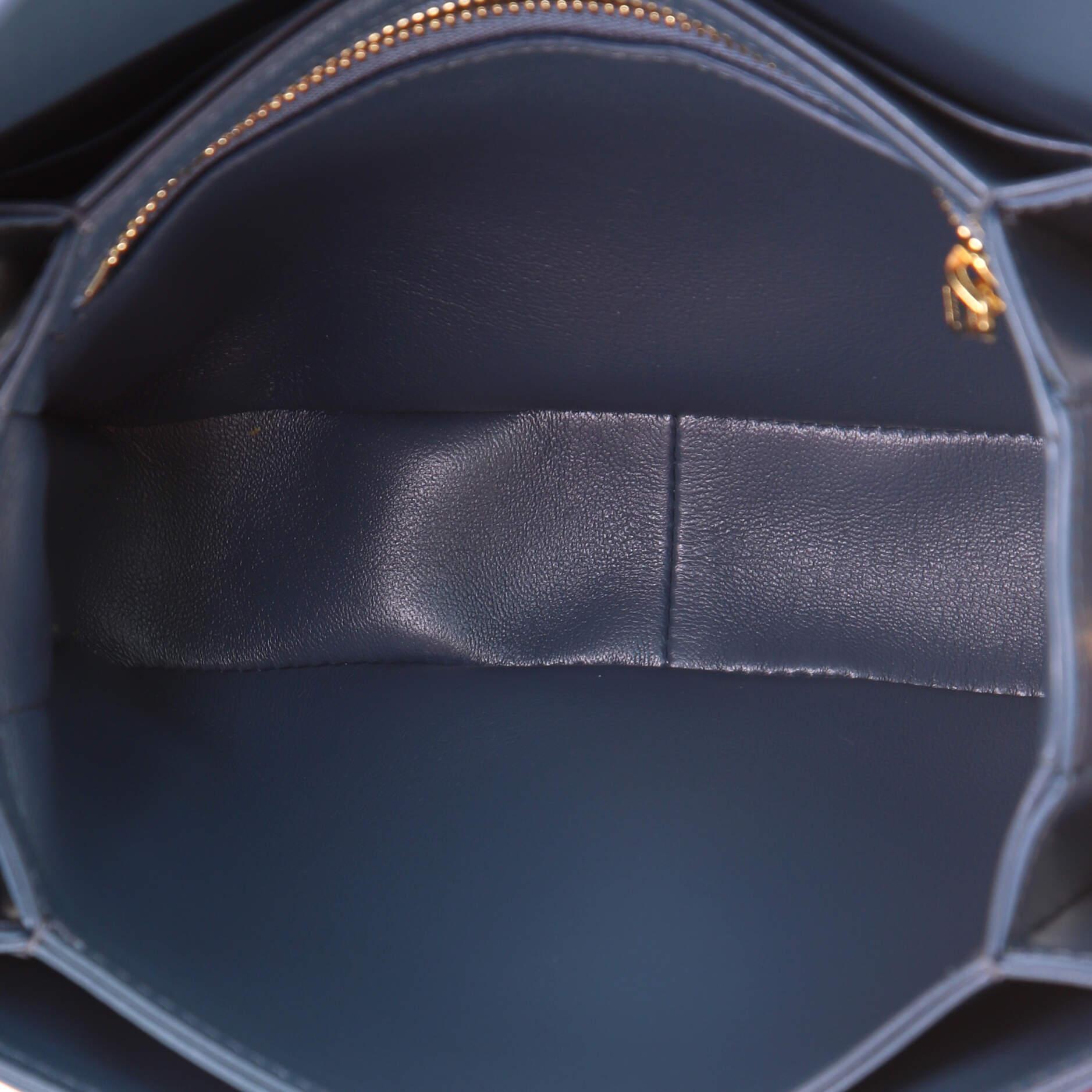 celine trapeze triomphe bag