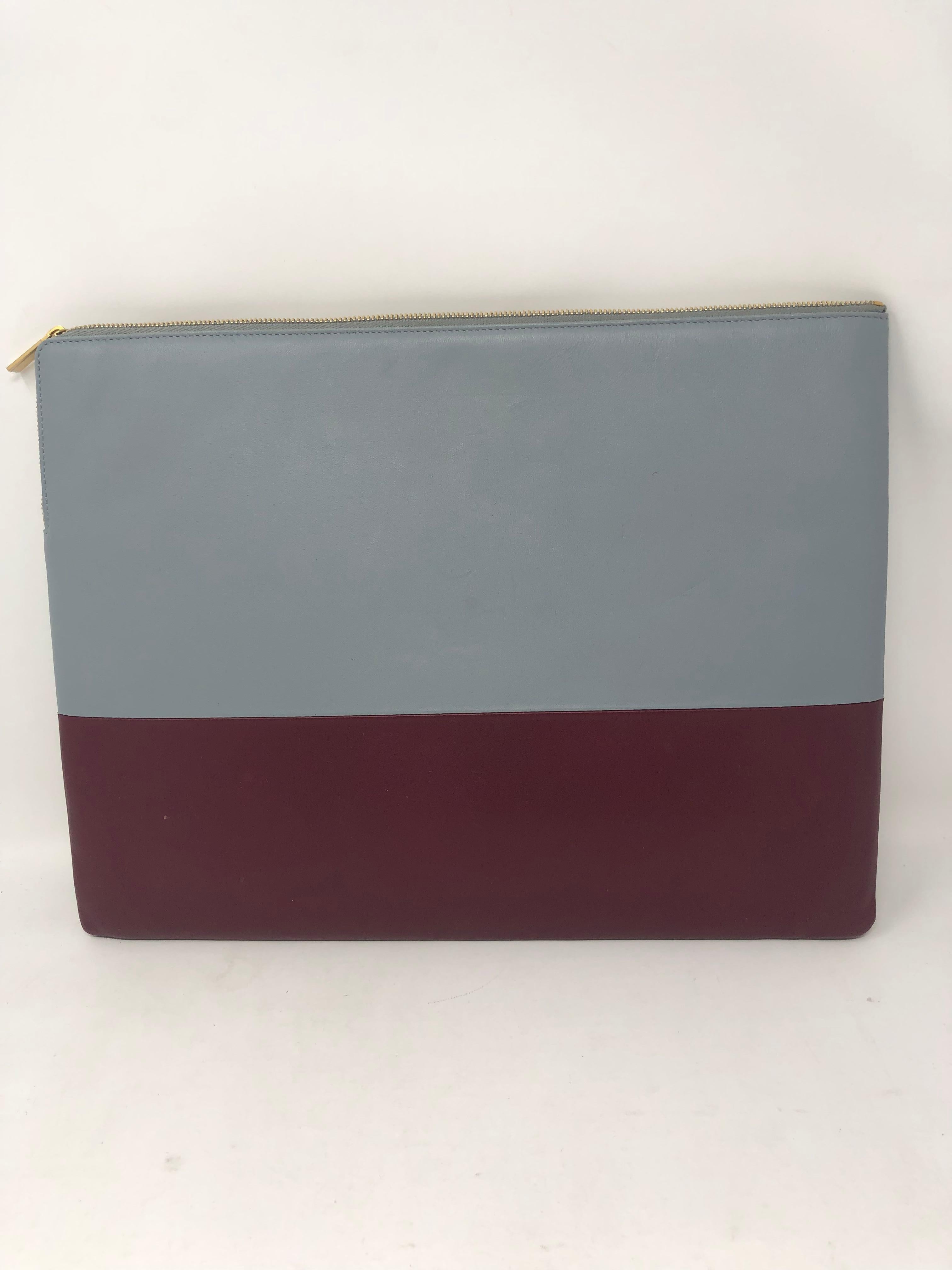 Celine Two-tone Leather Clutch In Good Condition In Athens, GA