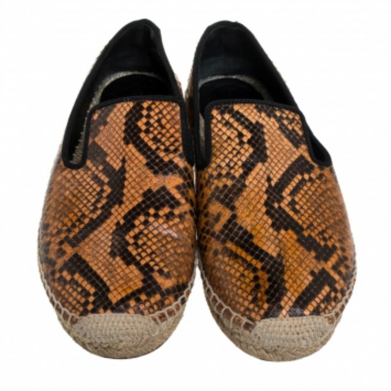 Celine Two Tone Python Leather Flat Espadrilles Size 37 In Fair Condition For Sale In Dubai, Al Qouz 2
