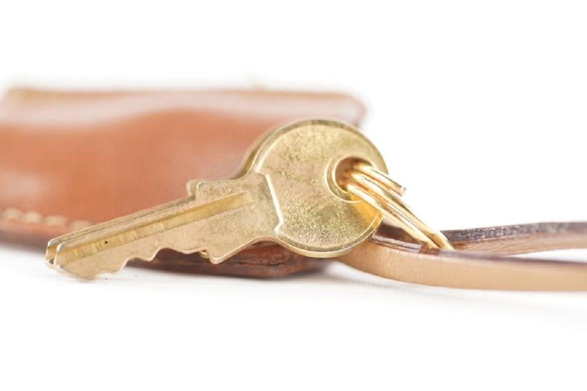 Celine Ultra Rare Gold Padlock, Clochette and Key Set Lock Cadena 386cel226 4
