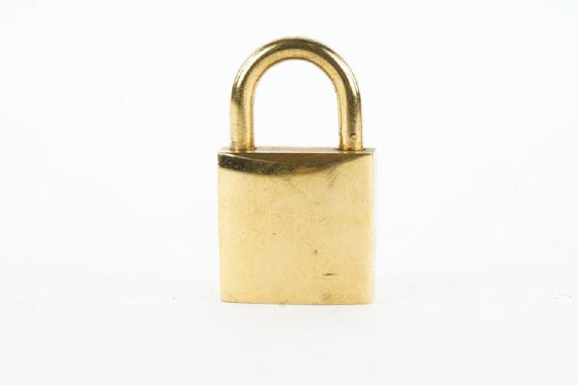 Celine Ultra Rare Gold Padlock, Clochette and Key Set Lock Cadena 386cel226 In Good Condition In Dix hills, NY