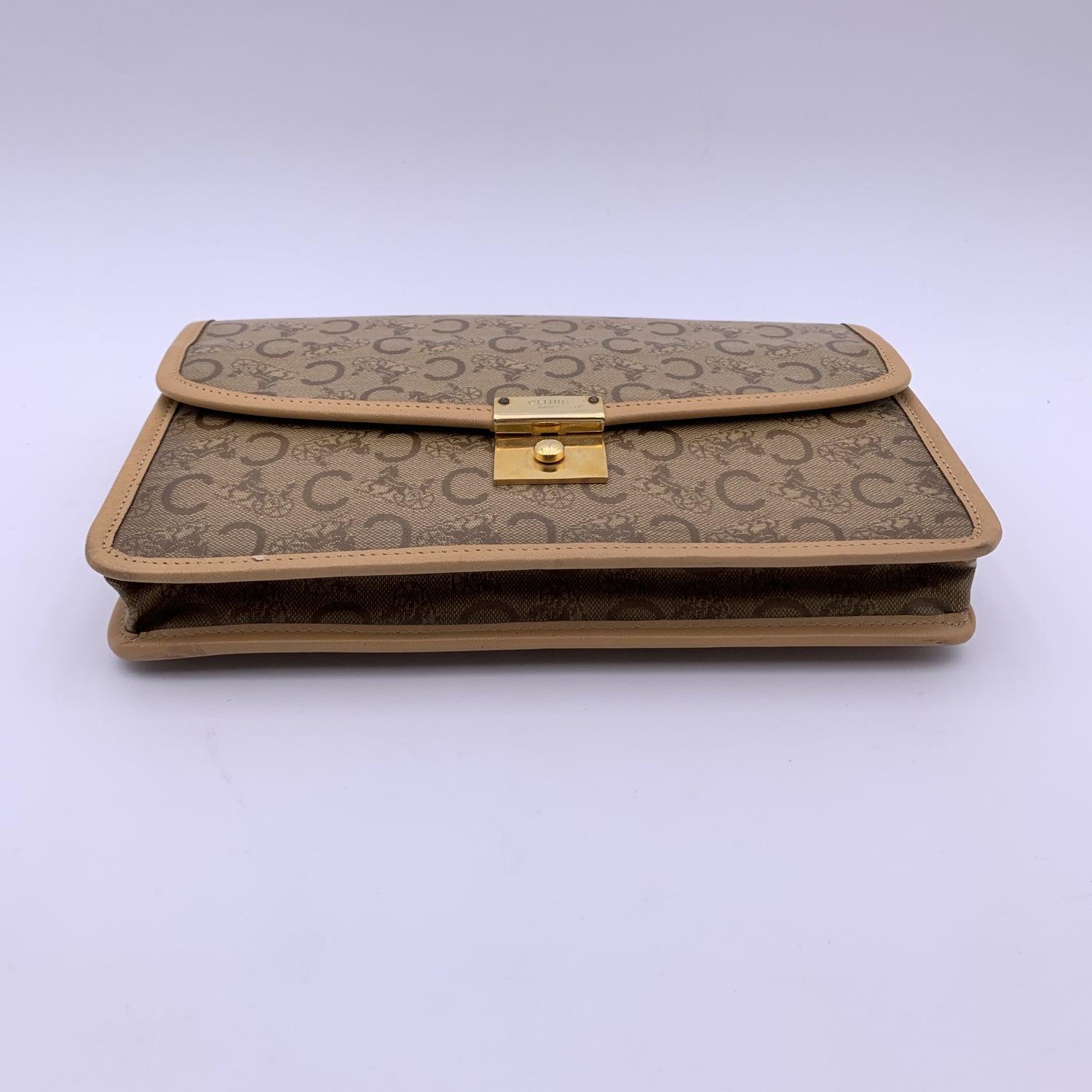 De las mujeres Celine Vintage Beige C Caleche Bolsa de embrague de lona de vinilo Monedero en venta