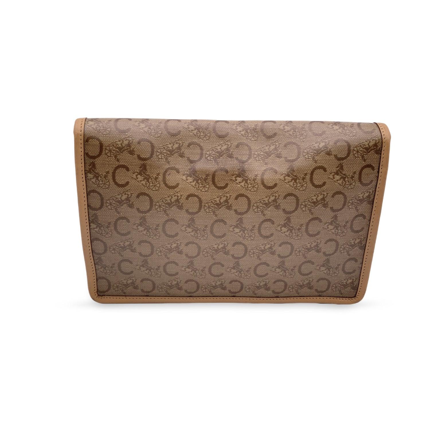 Celine Vintage Beige Vinyl C Macadam Canvas Clutch Bag Purse In Good Condition For Sale In Rome, Rome