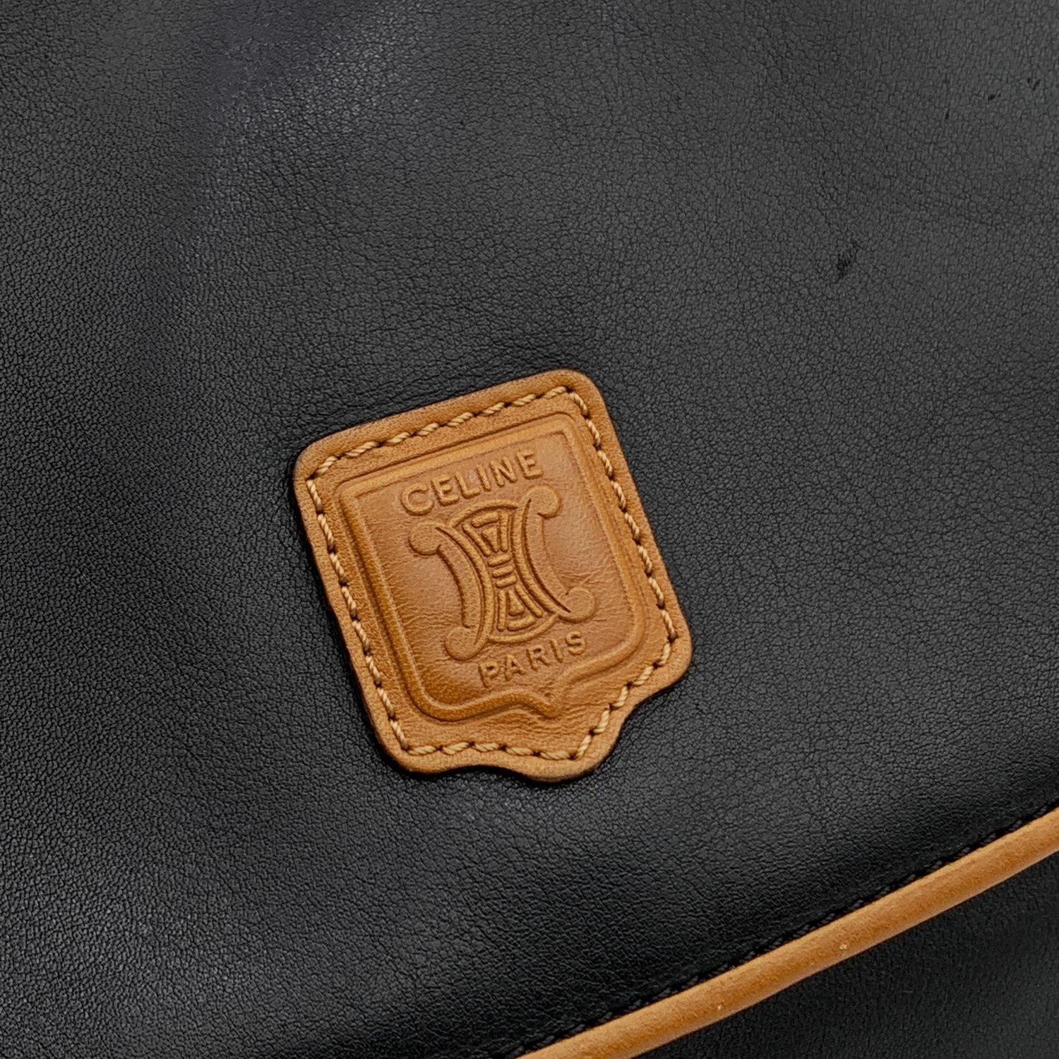 Celine Vintage Black Leather Foldable Clutch Bag Handbag In Excellent Condition In Rome, Rome