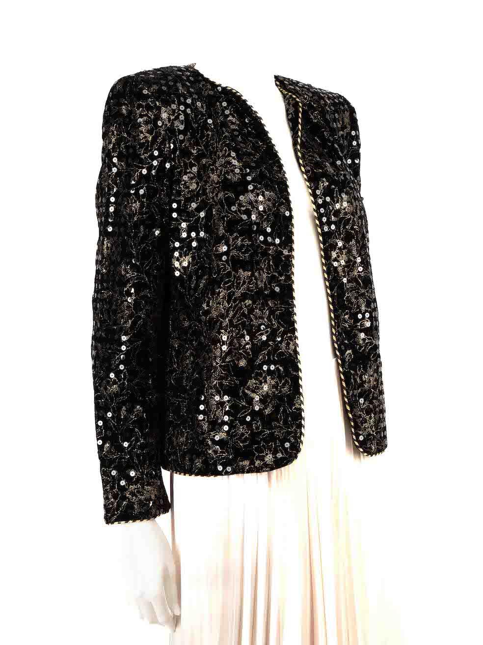 CONDITION is Very good. Hardly any visible wear to jacket is evident beyond a couple of stray embroidery threads on this used Céline designer resale item.
 
 
 
 Details
 
 
 Vintage
 
 Black
 
 Velvet
 
 Jacket
 
 Sequin embellished
 
 Metallic