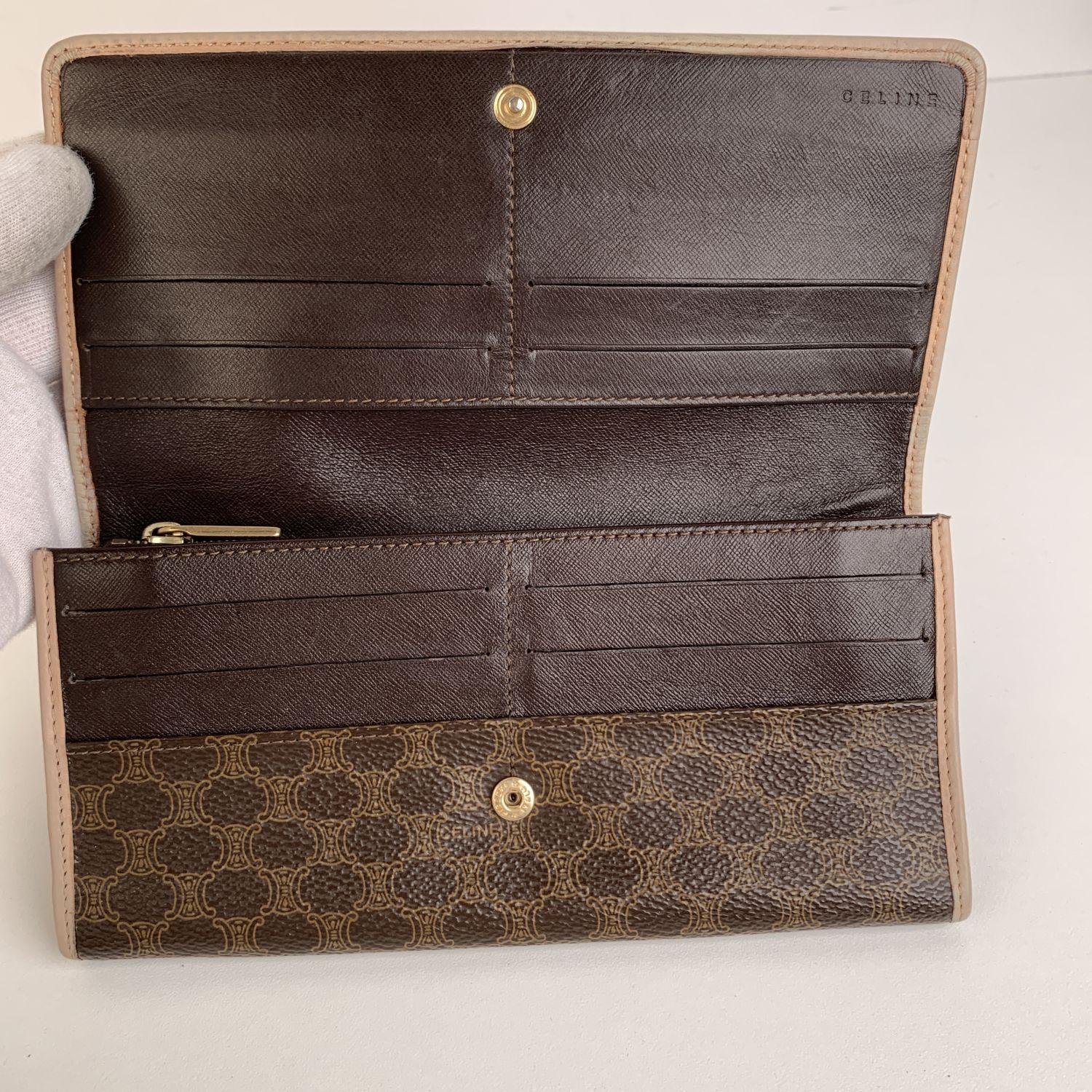 Celine Vintage Brown Macadam Camvas Continental Wallet In Excellent Condition In Rome, Rome