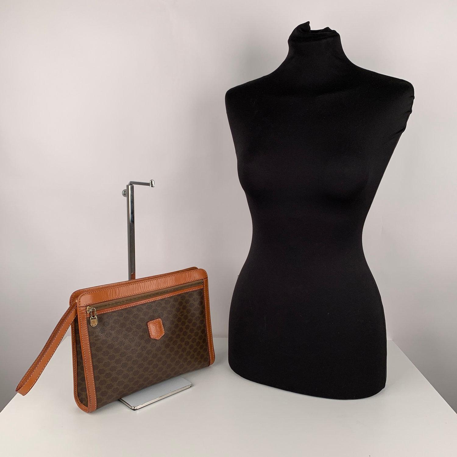 Celine Vintage Brown Macadam Canvas Cosmetic Bag Clutch Purse In Good Condition In Rome, Rome