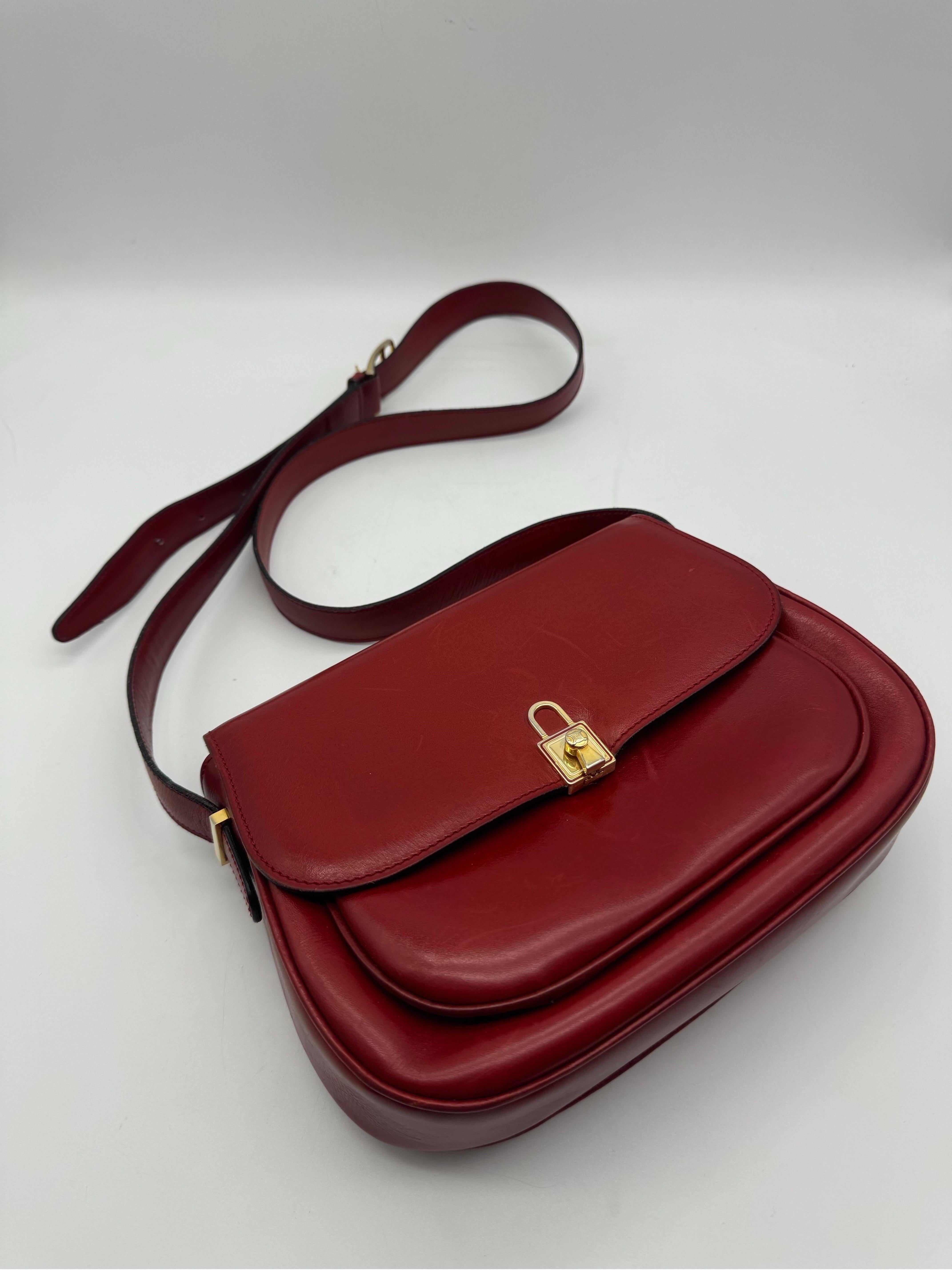 Bolso Céline VINTAGE CELINE CLASSIC BANDOULIERE  cuero rojo 2