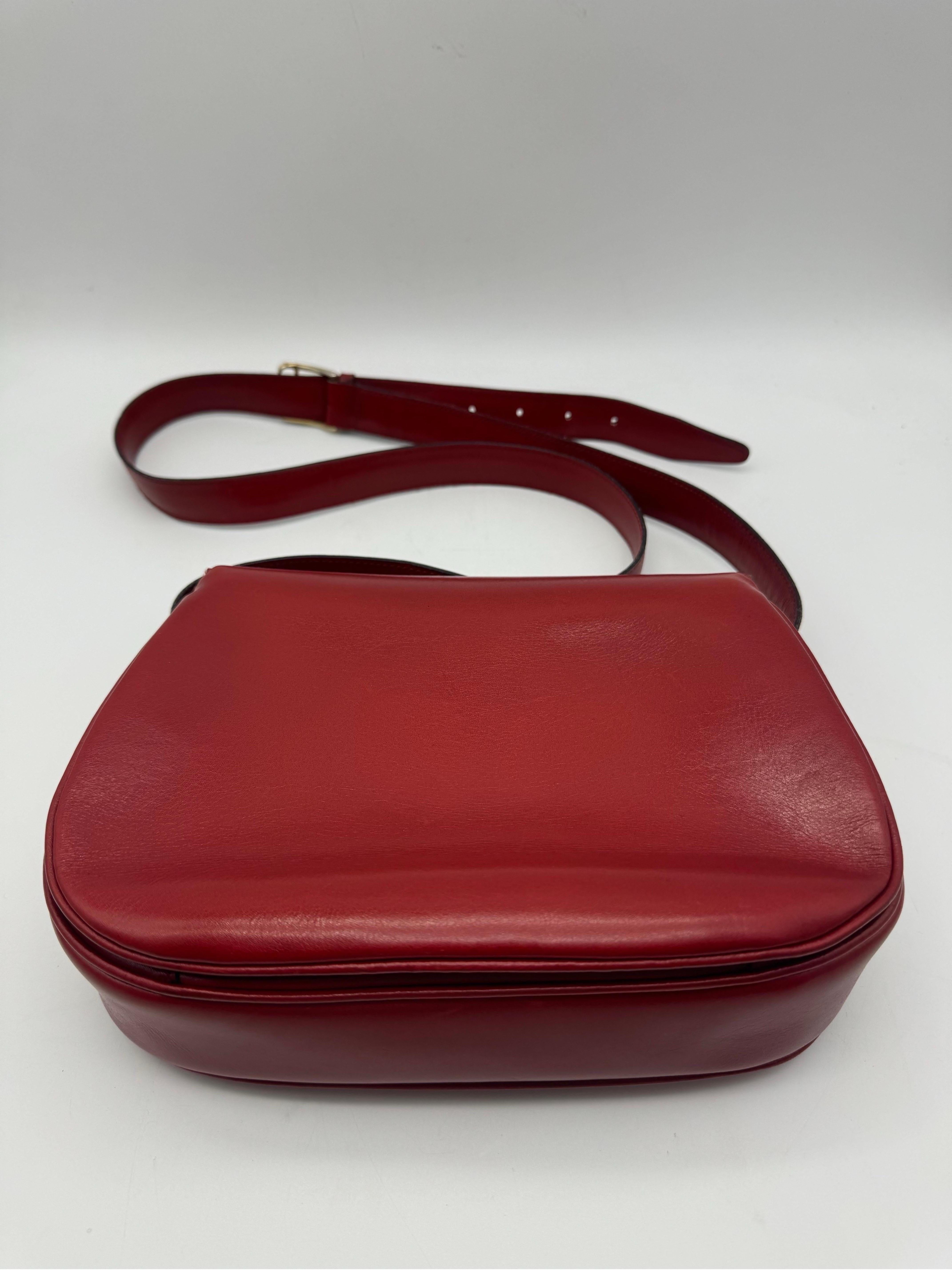 Bolso Céline VINTAGE CELINE CLASSIC BANDOULIERE  cuero rojo 4