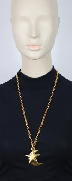 CELINE Collana con ciondolo a forma di mezzaluna e stella in tonalità oro vintage