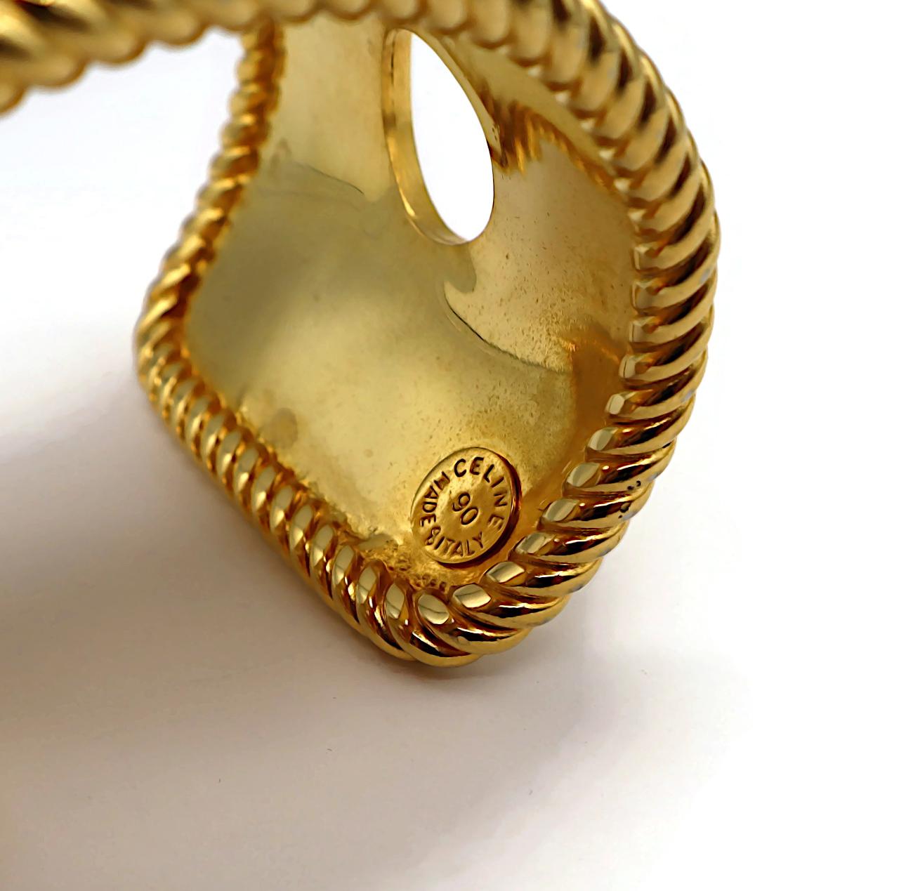Bracciale CELINE Vintage con logo in tonalità oro in vendita 11