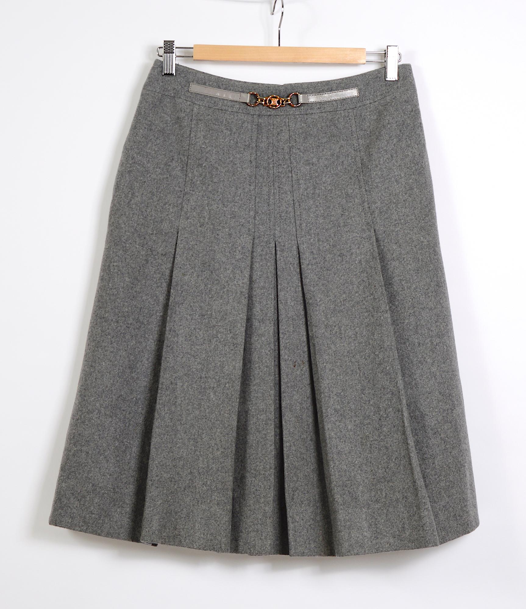 Céline vintage grey wool pleated skirt. In Good Condition In Antwerp, BE