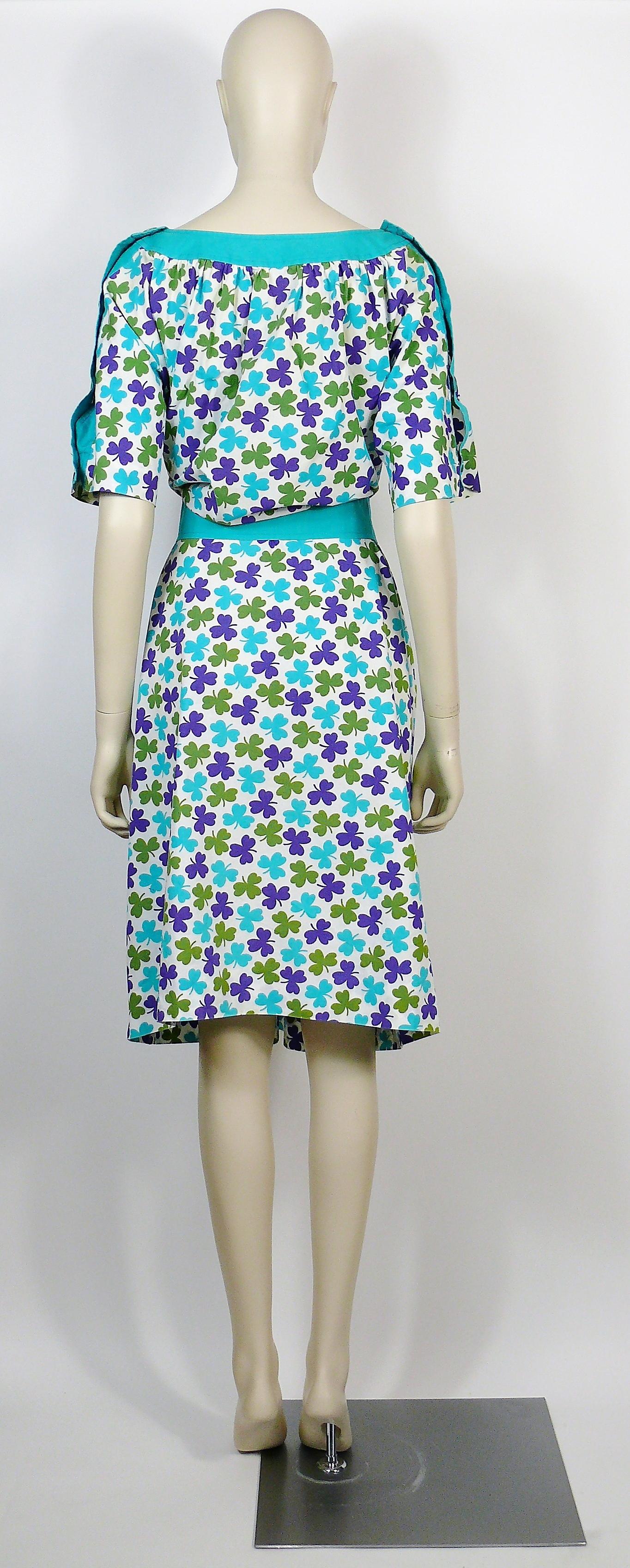Céline Vintage Shamrock Print Cotton Tie-Belt Day Dress in vendita 2