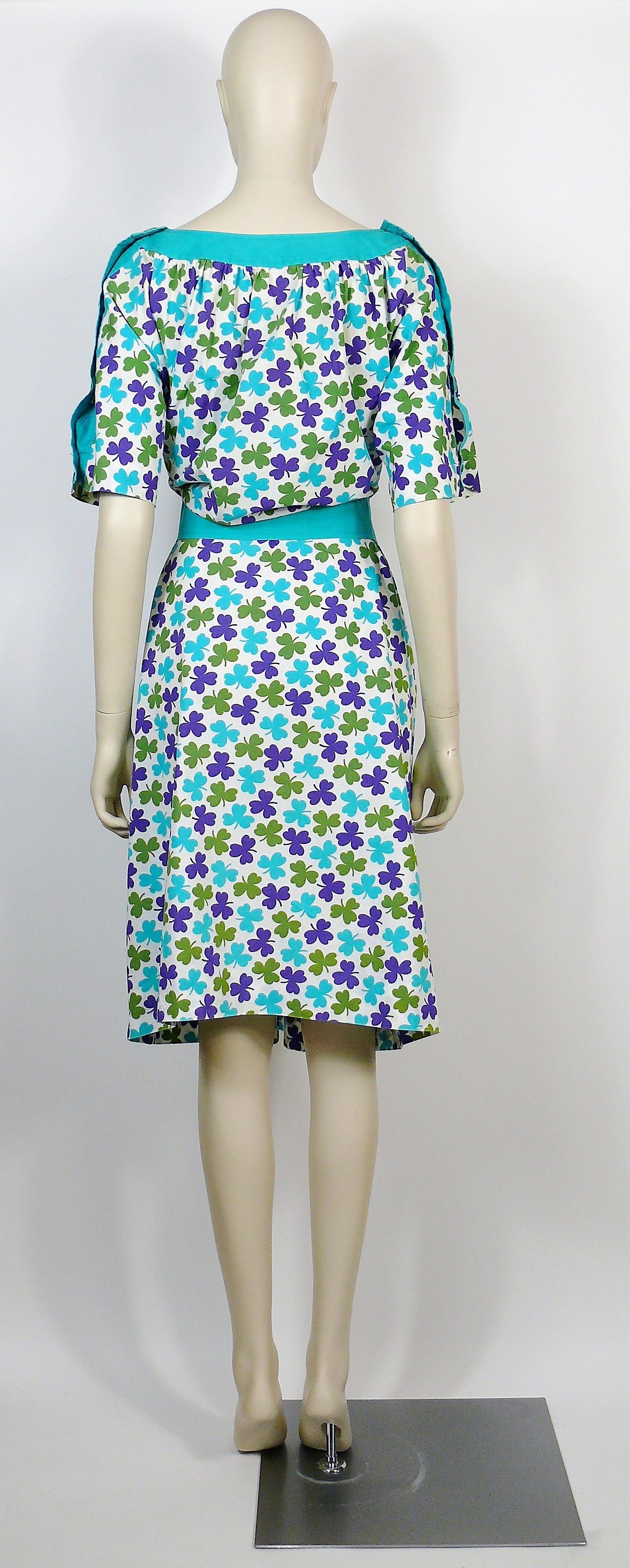 Céline Vintage Shamrock Print Cotton Tie-Belt Day Dress In Good Condition For Sale In Nice, FR