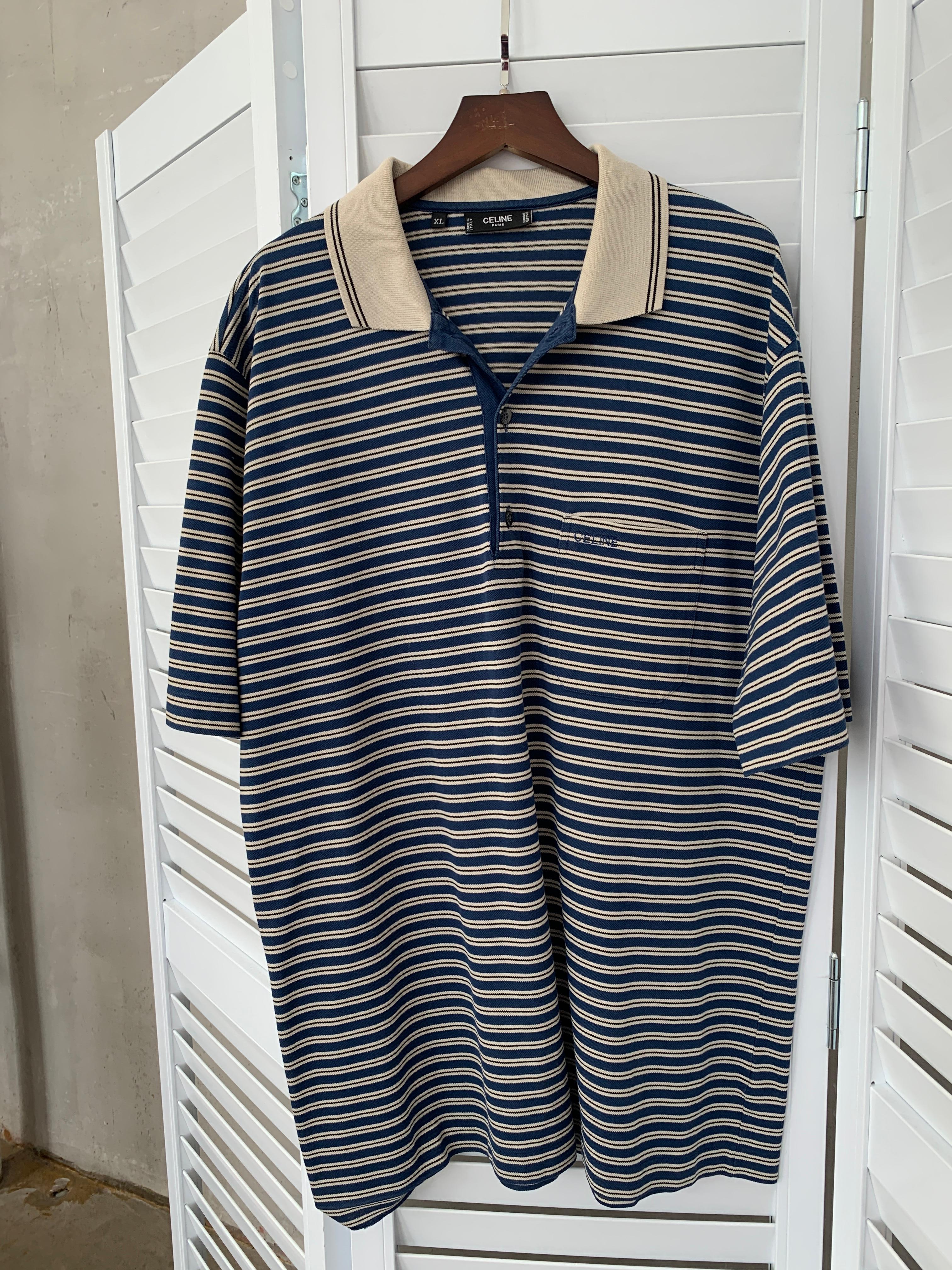 The rarest polo Celine (unisex) 
Composition: 100% pure cotton (cotton) 
Country of manufacture: Italy 
Years of production: 1990-1999 
Old money style. 
Excellent preservation, no holes, stains, or odor. I've had a dry cleaning. 
Measurements: