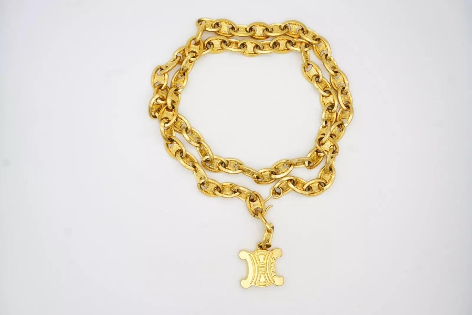 Celine Vintage Unisex Triumph Pendant Iconic Logo Chain Interlock Belt Necklace For Sale 14