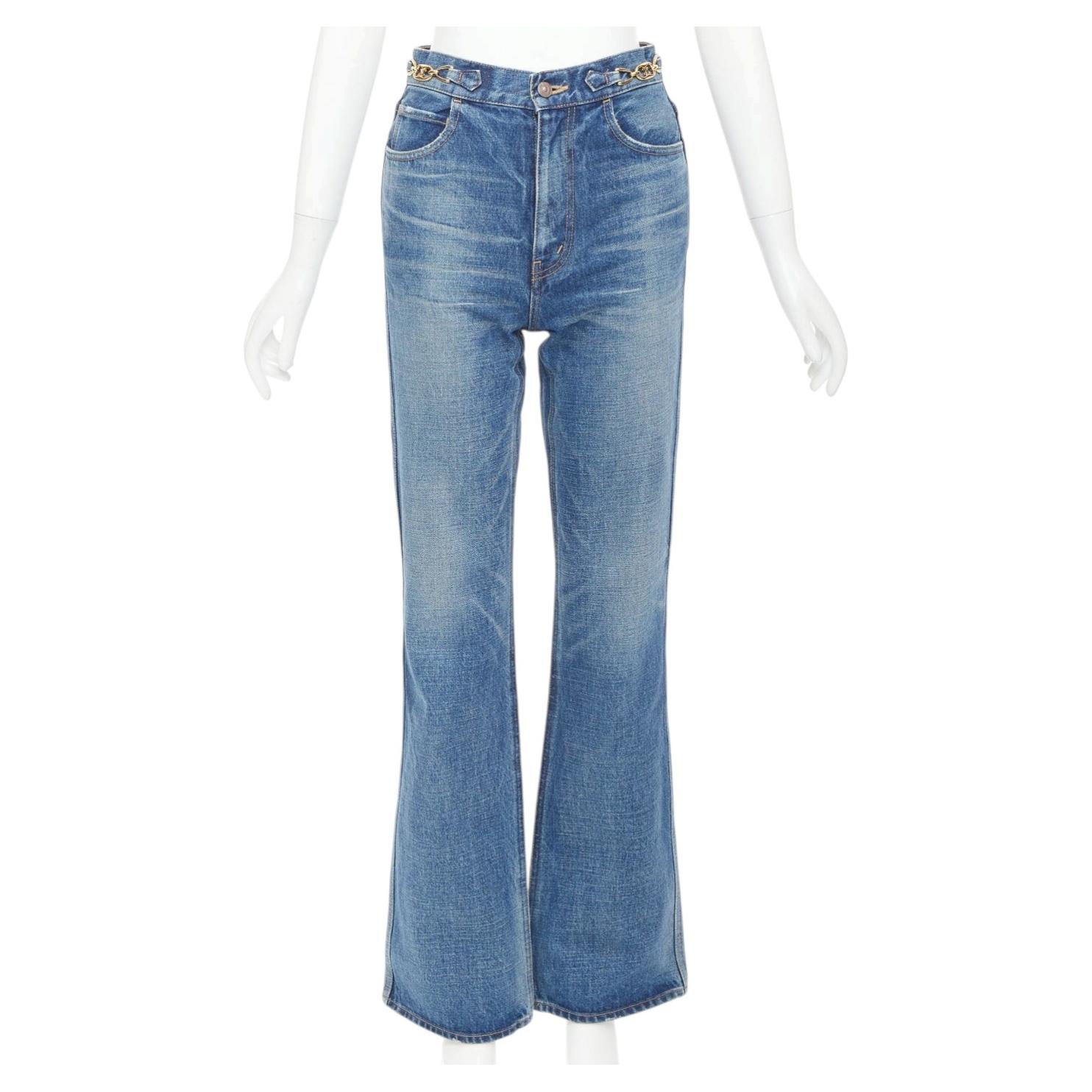 Celine W_FL_003 N286 930F 07UW Jeans mit goldenen Horsebit-Logo-Schnallen und ausgestelltem Bein, 26"