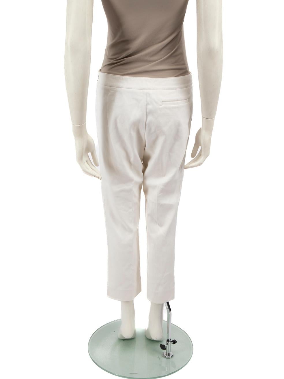 Céline Pantalones cortos blancos con detalle de cadena Talla L Gris en venta
