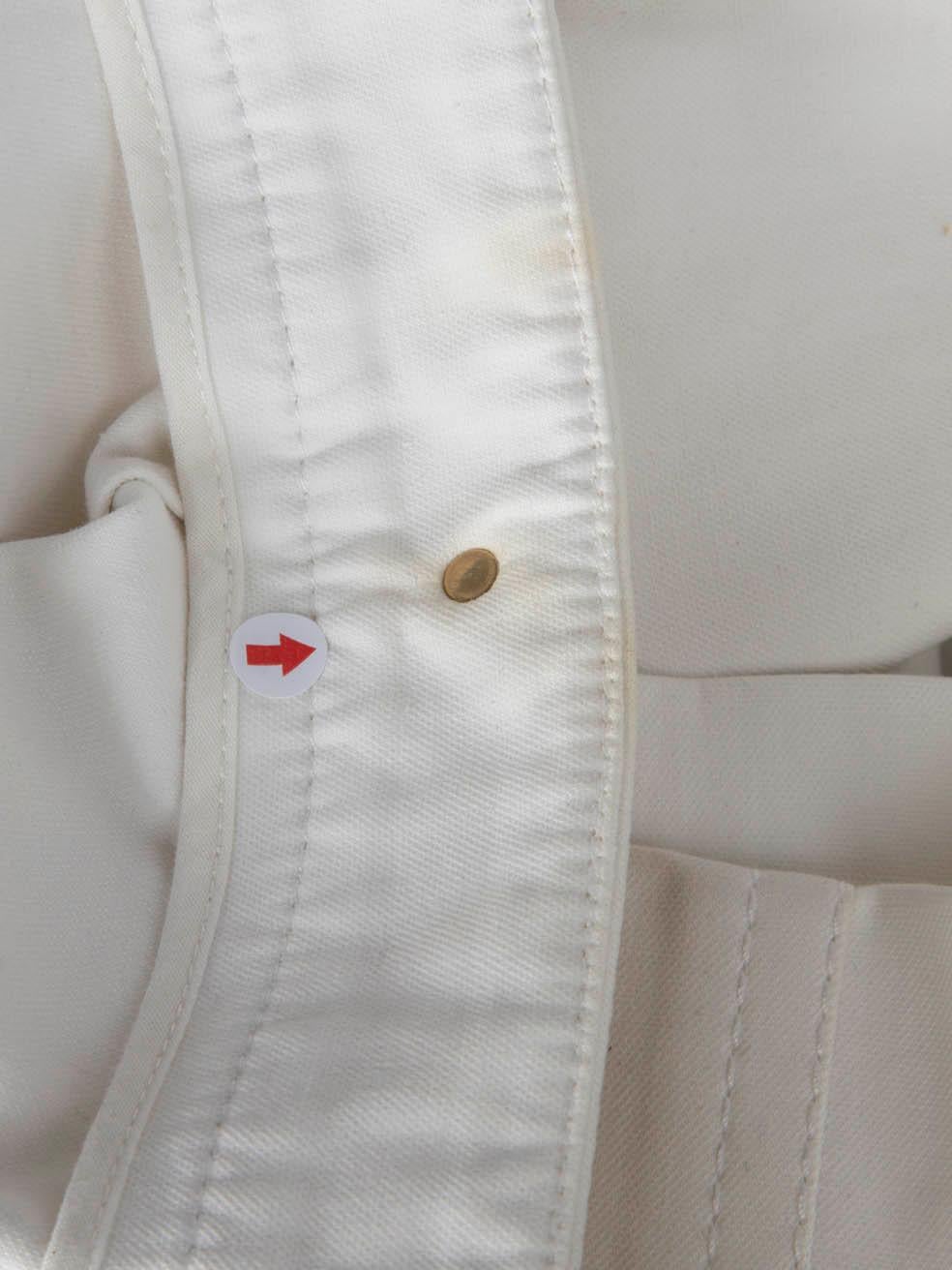 Céline Pantalones cortos blancos con detalle de cadena Talla L en venta 1