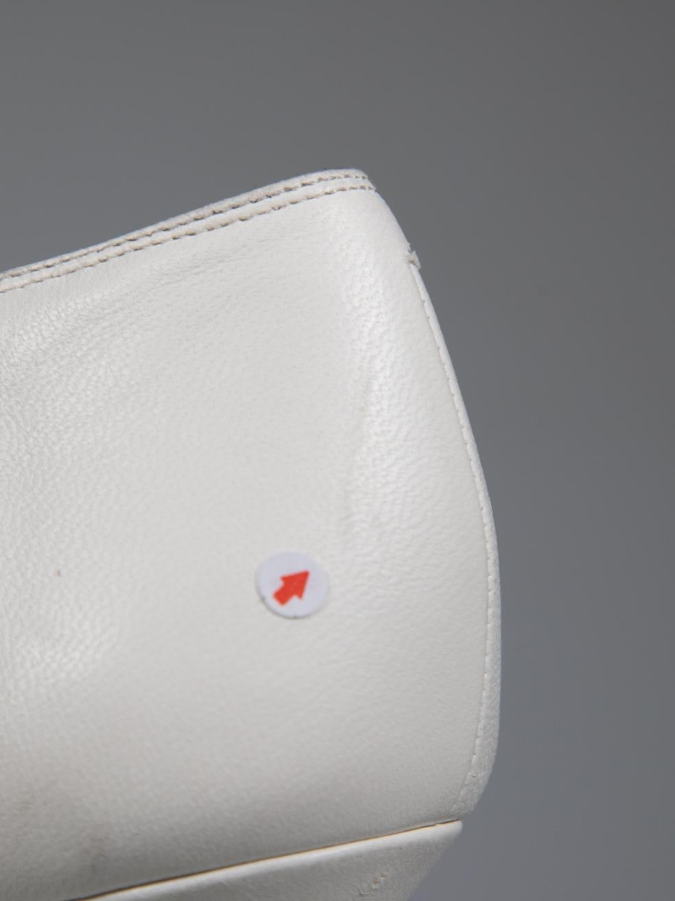 Céline White Leather Heeled Ankle Boots Size IT 35.5 For Sale 1