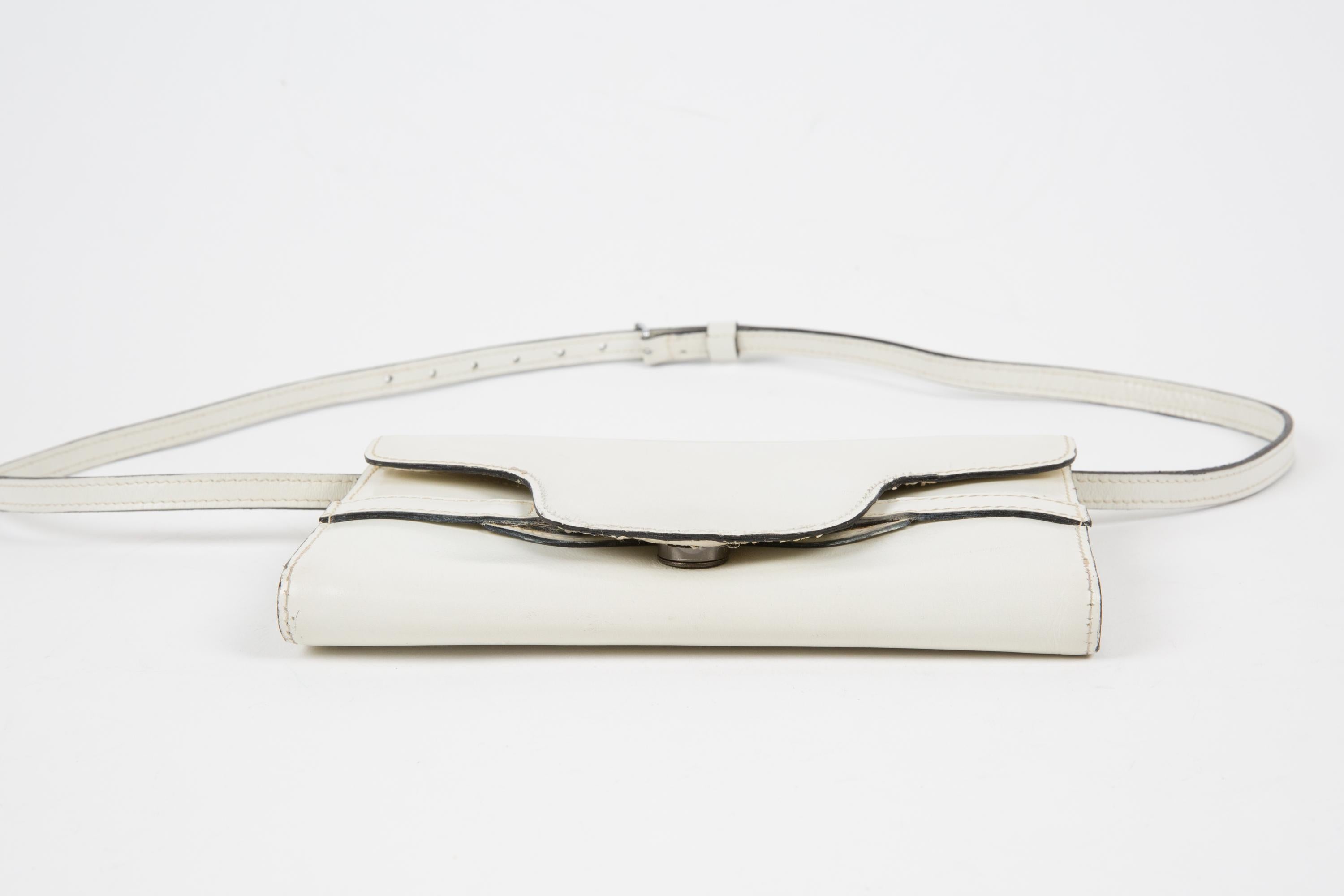 Bolso de piel blanco Celine en venta 1