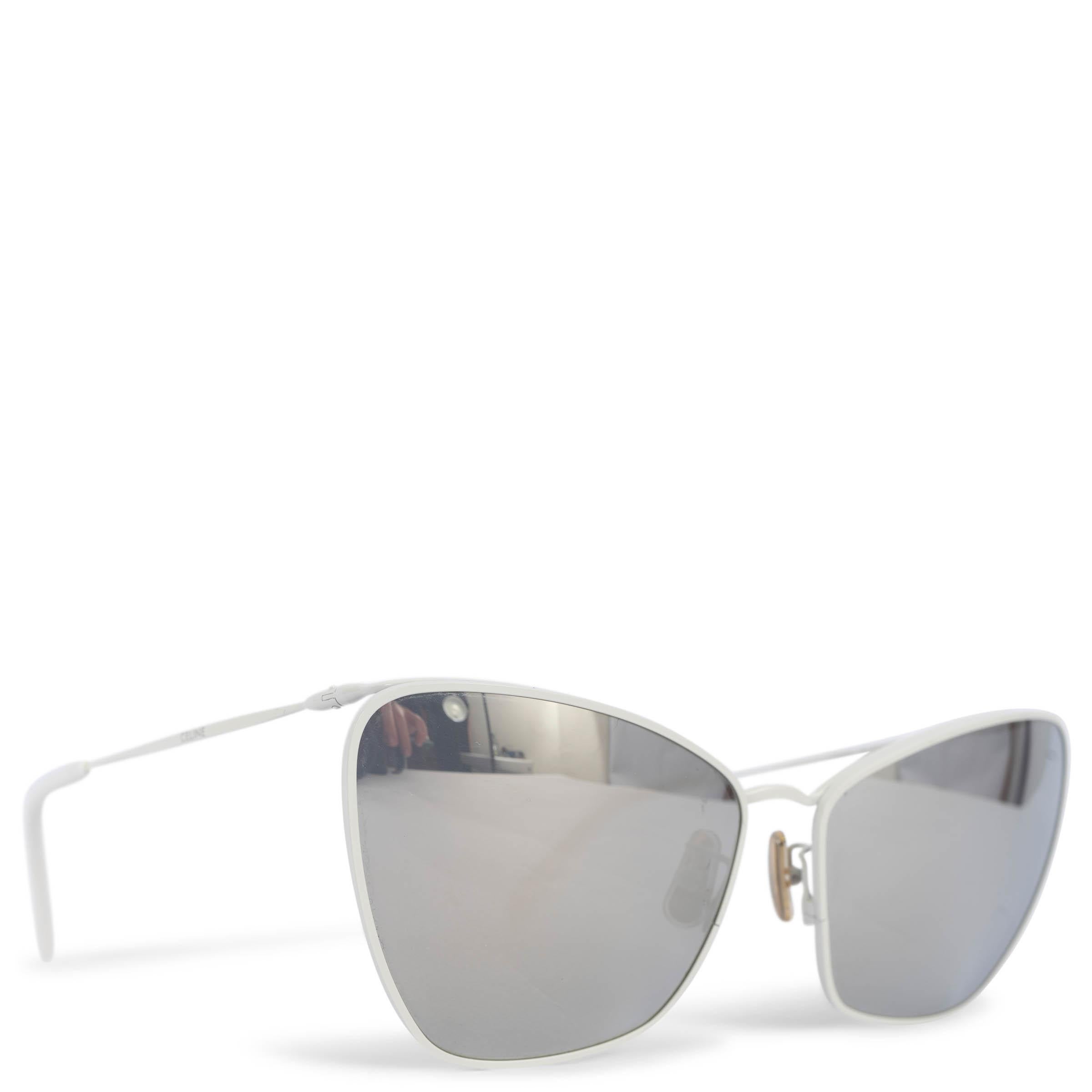100% authentic Céline butterfly shaped white metal frame sunglasses featuring mirrored lenses. Have been worn and are in excellent condition. Come with case. 

Measurements
Model	CL40069U 25C 61*16 140 J
Width	14cm (5.5in)
Height	5cm (2in)

All our