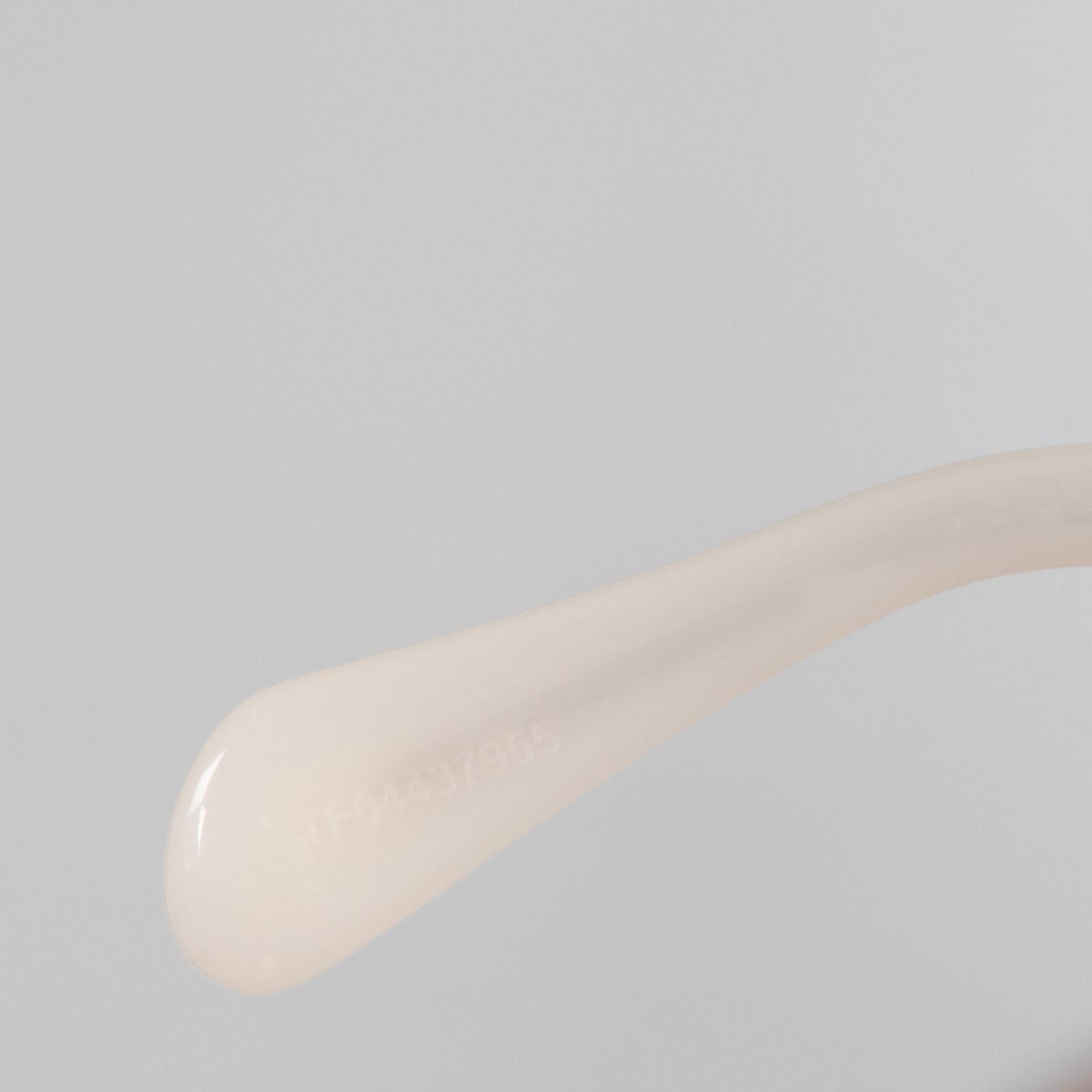 Occhiali da sole Céline bianchi oversize a lenti sfumate in vendita 2