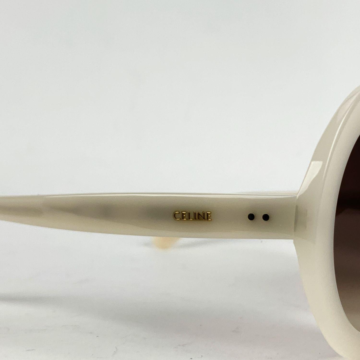 Celine White Oversized Mint Sunglasses CL 40081U 61-23 140 mm Boxed In New Condition In Rome, Rome