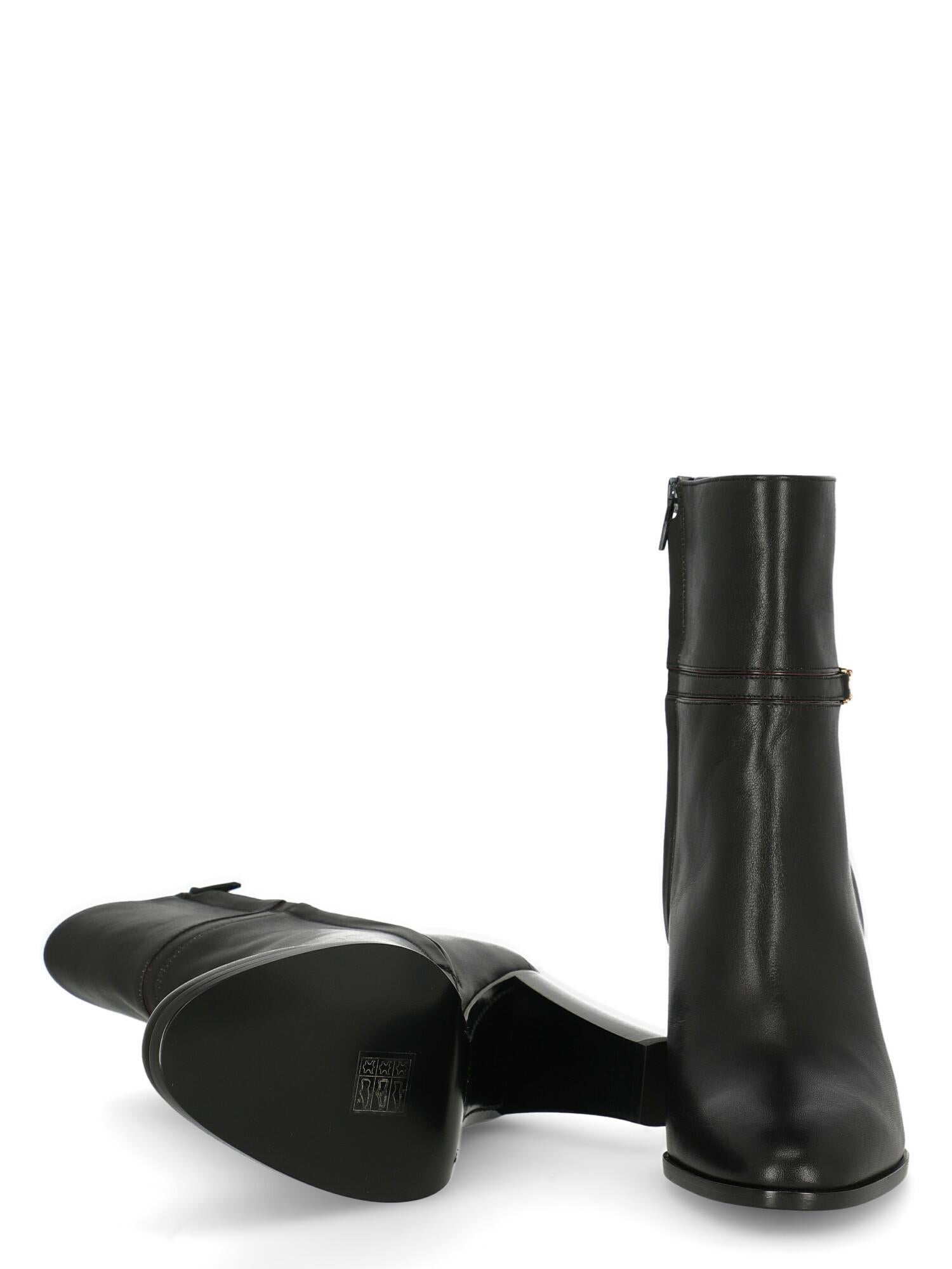 Women's Celine  Women Ankle boots  Black Leather EU 38.5 For Sale